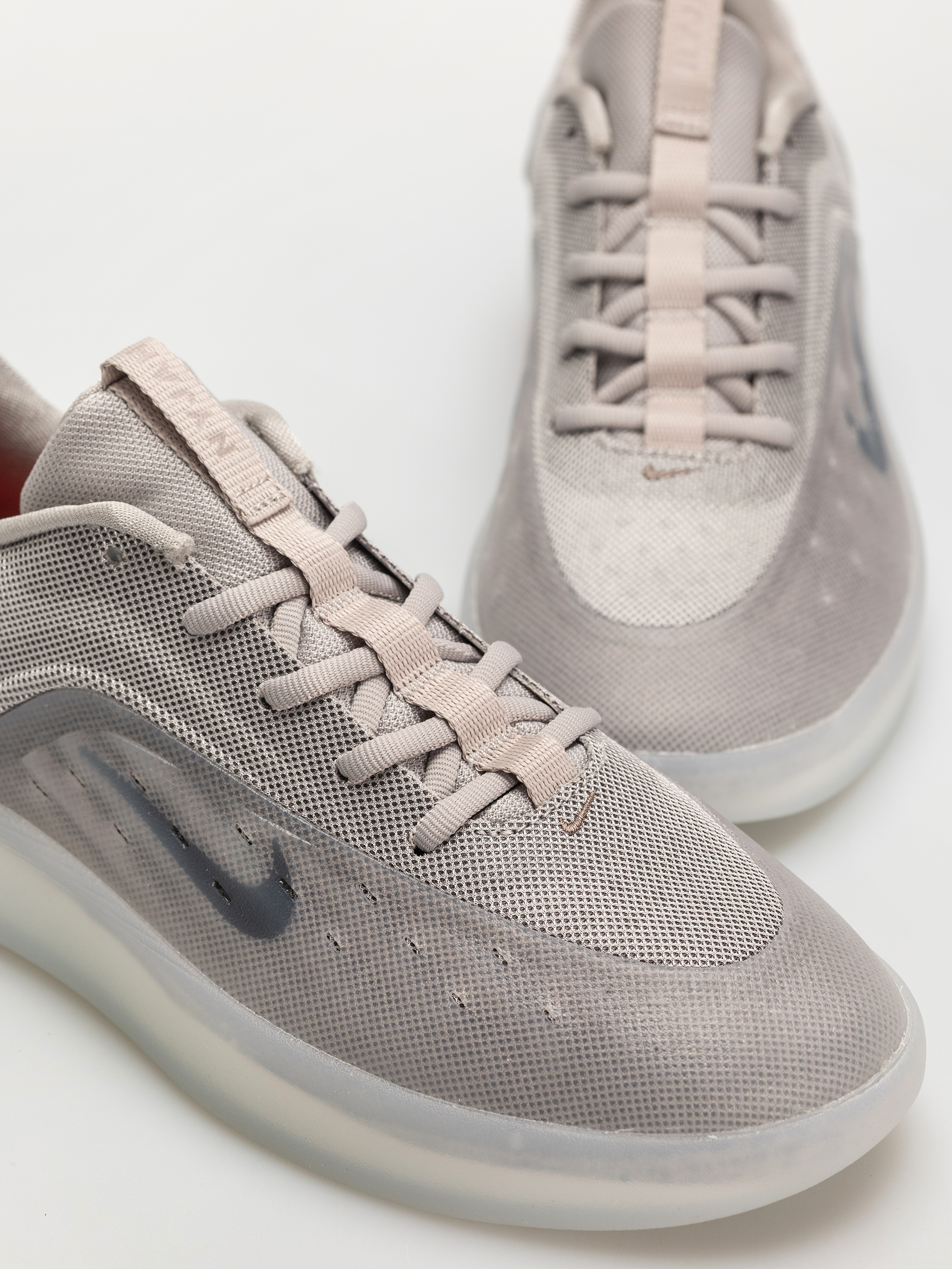 Buty Nike SB Zoom Nyjah 4 (college grey/mink brown light silver)