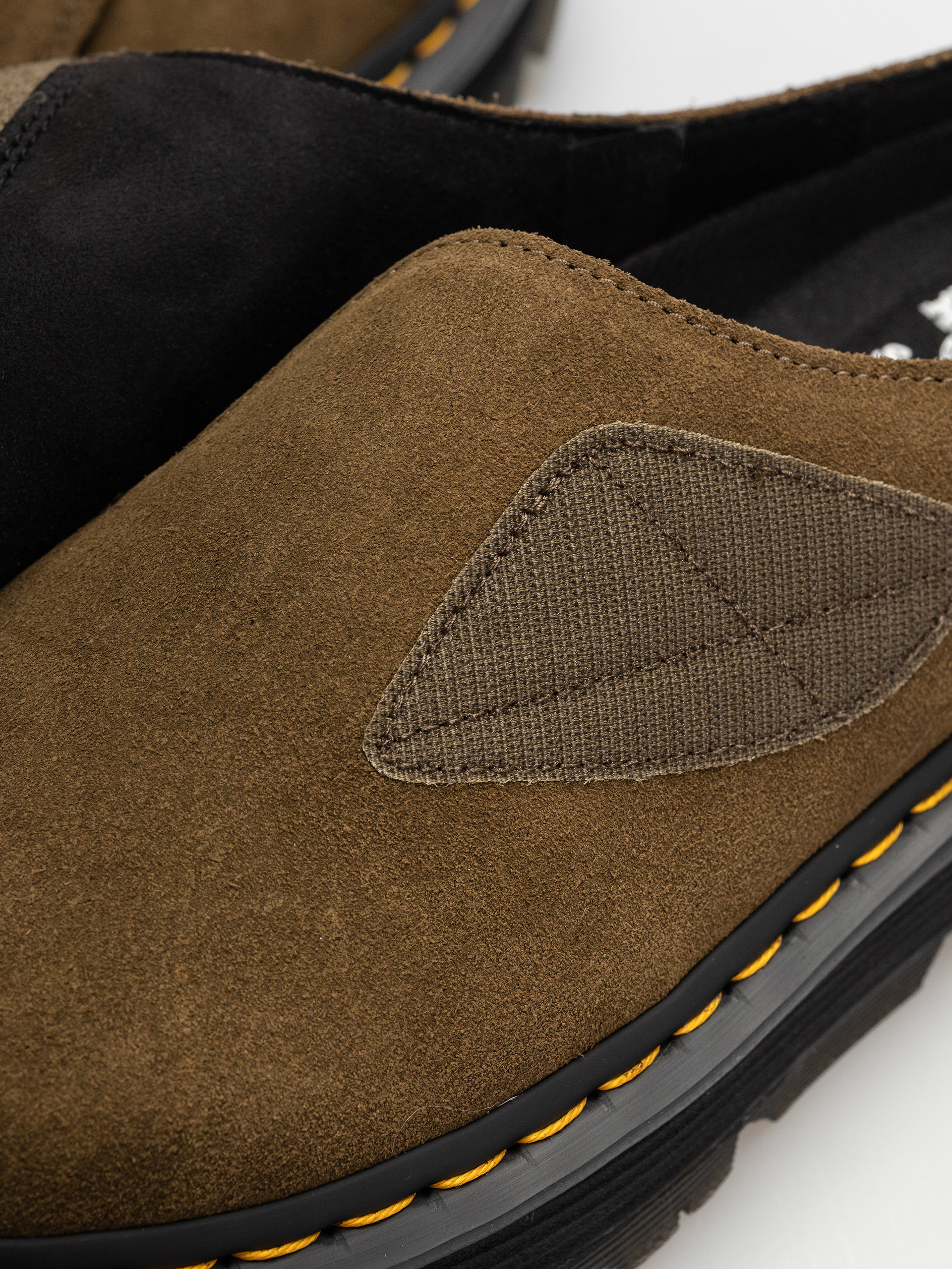 Buty Dr. Martens ZebZag AnyWair Mule (dms olive eh suede)