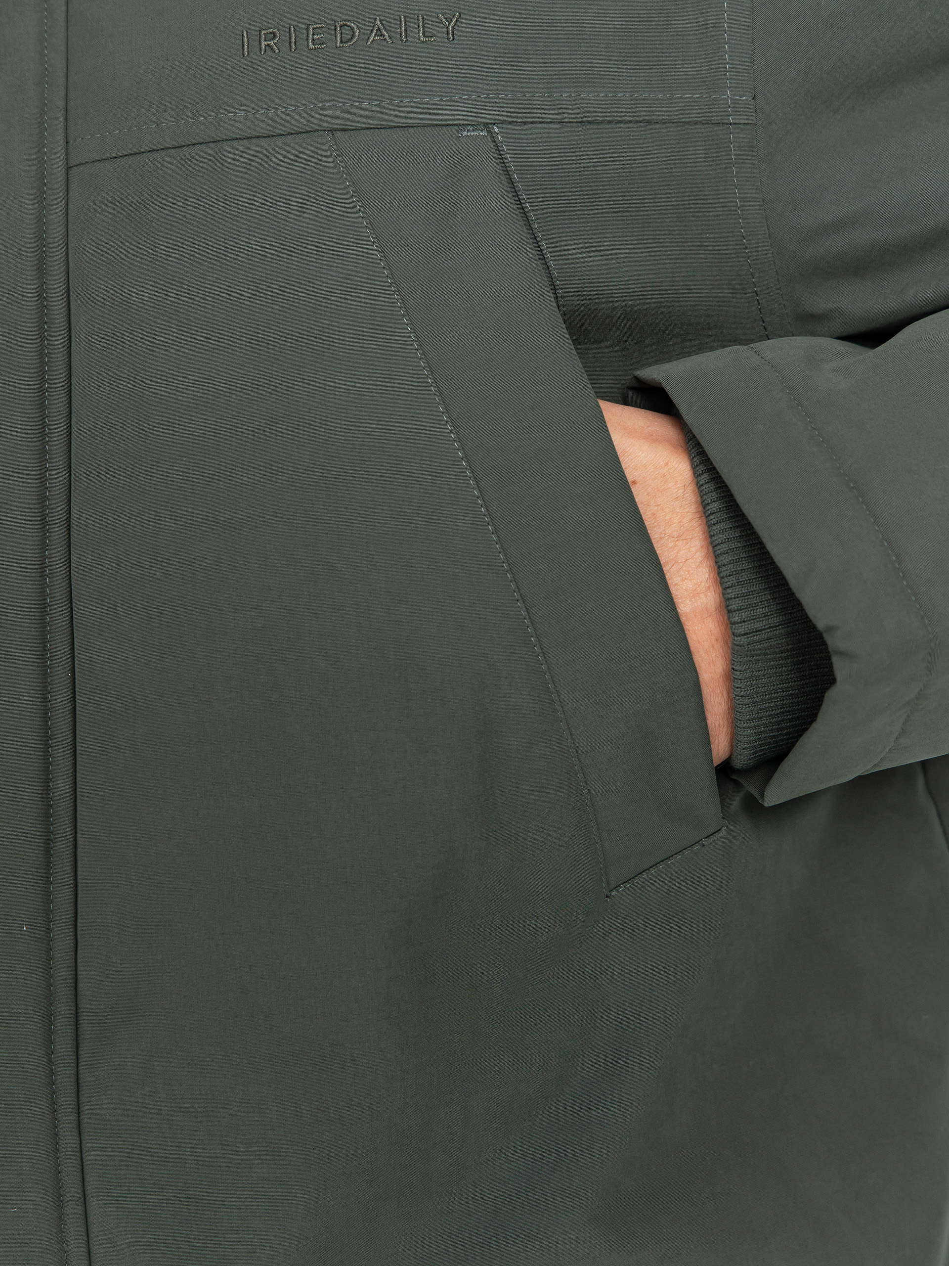 Kurtka Iriedaily Nilas Parka (dark jungle)