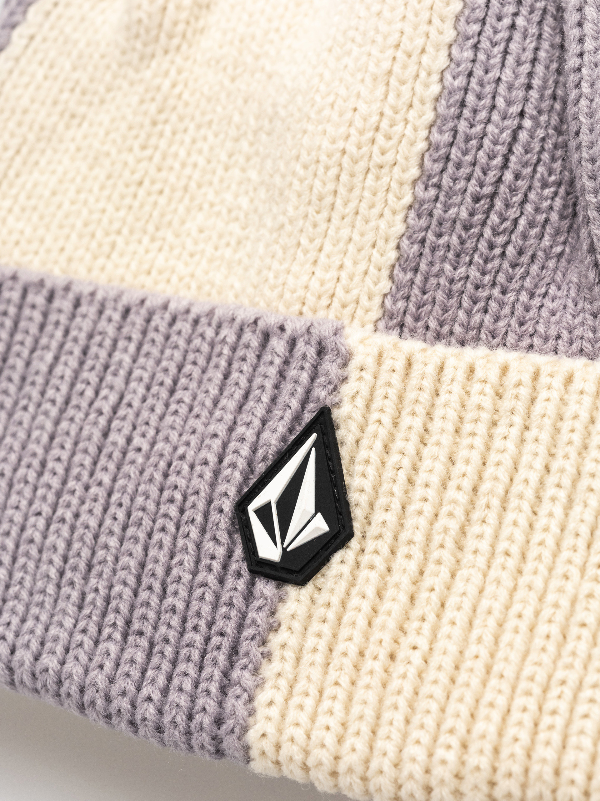 Czapka zimowa Volcom Check This Wmn (lavender aura)