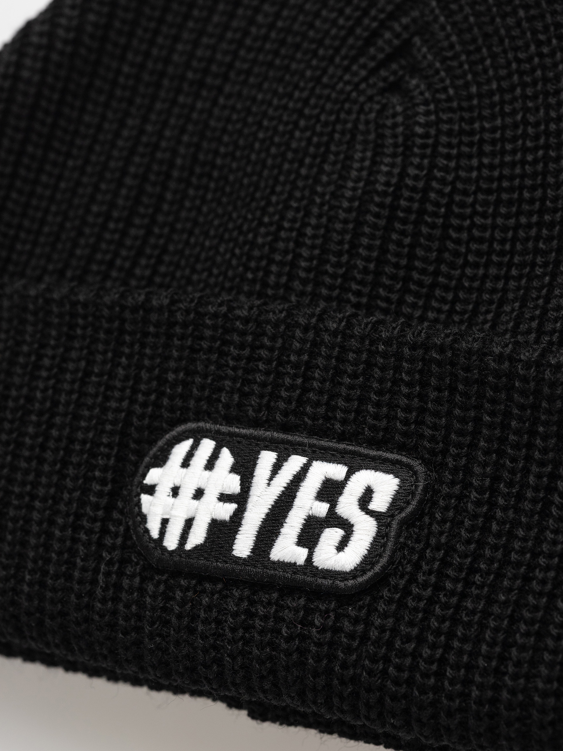 Czapka zimowa Yes Beanie (black)