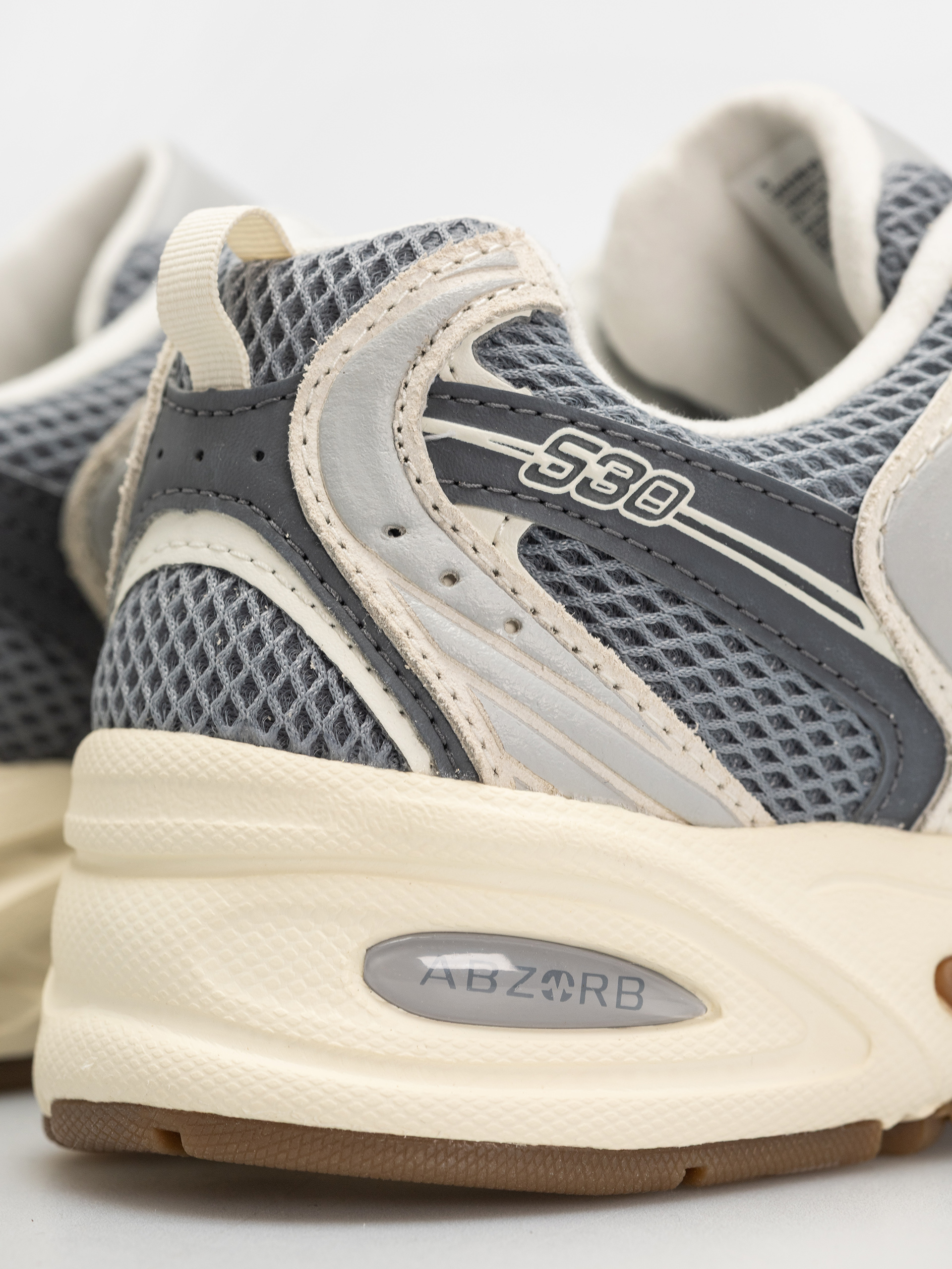 Buty New Balance 530 (raincloud)