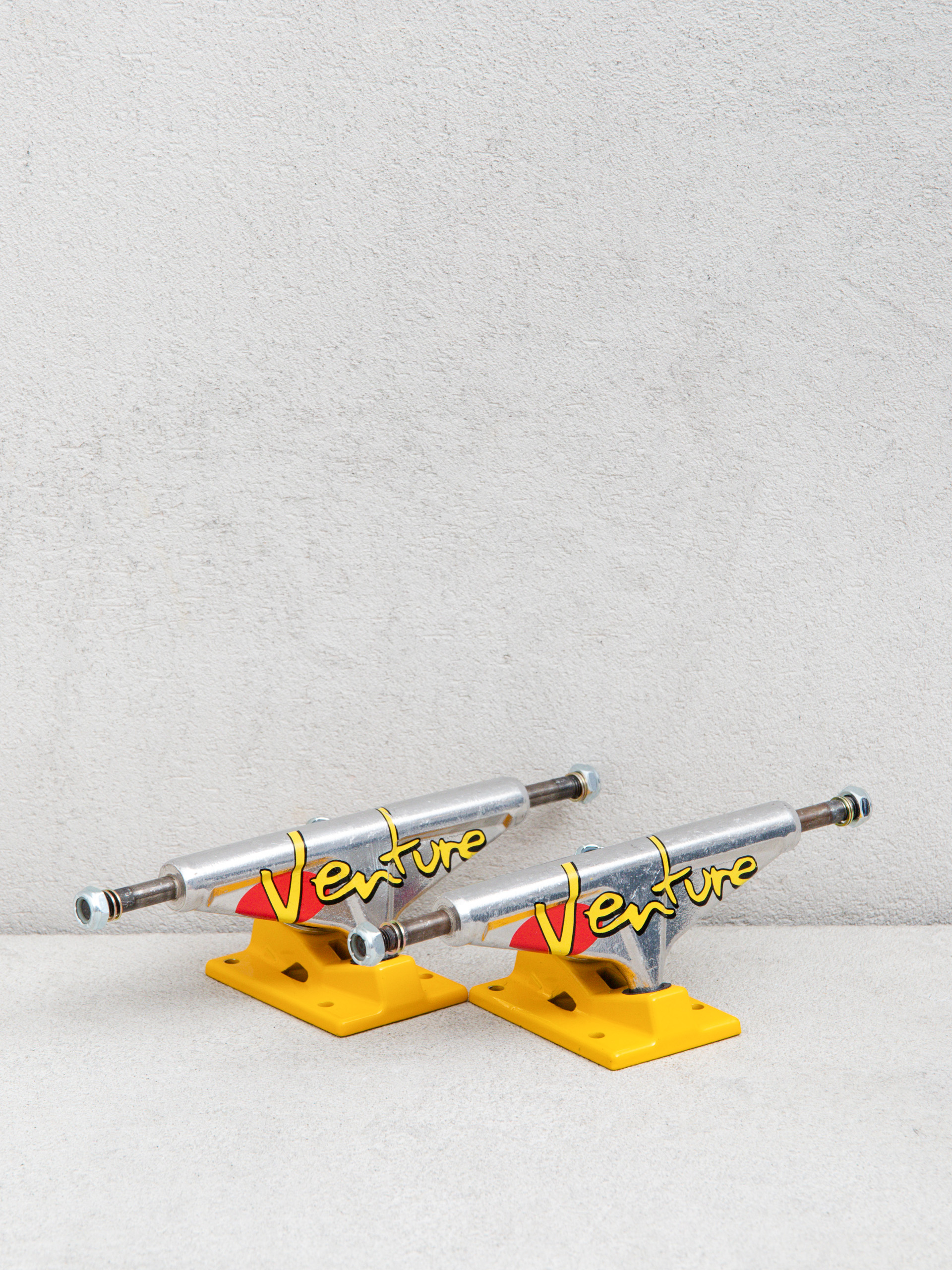 Traki Venture Full Bleed (polished/yellow)