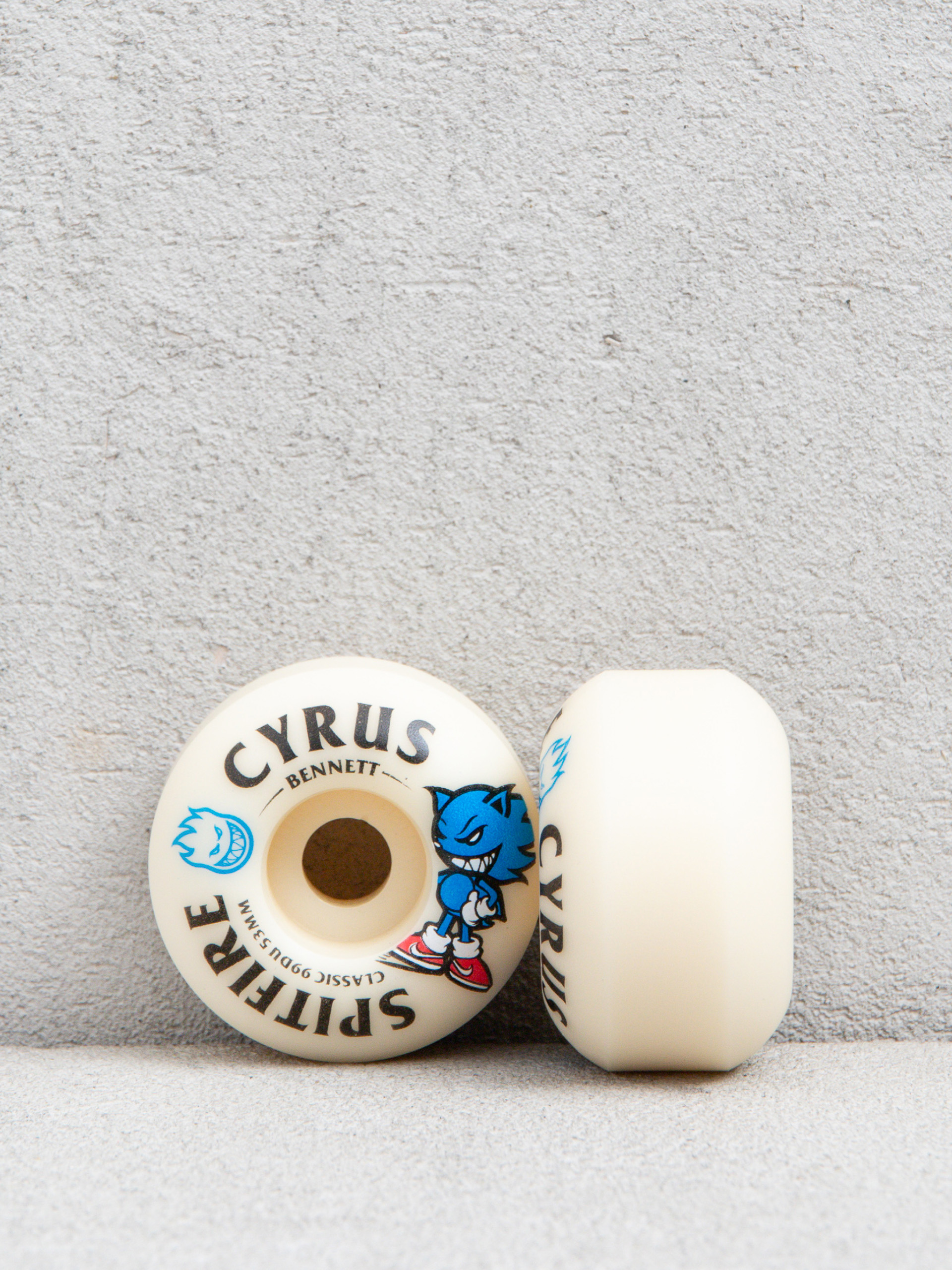 Kółka Spitfire F4 99D Cyrus Bennett Burn Squad Classic (natural)