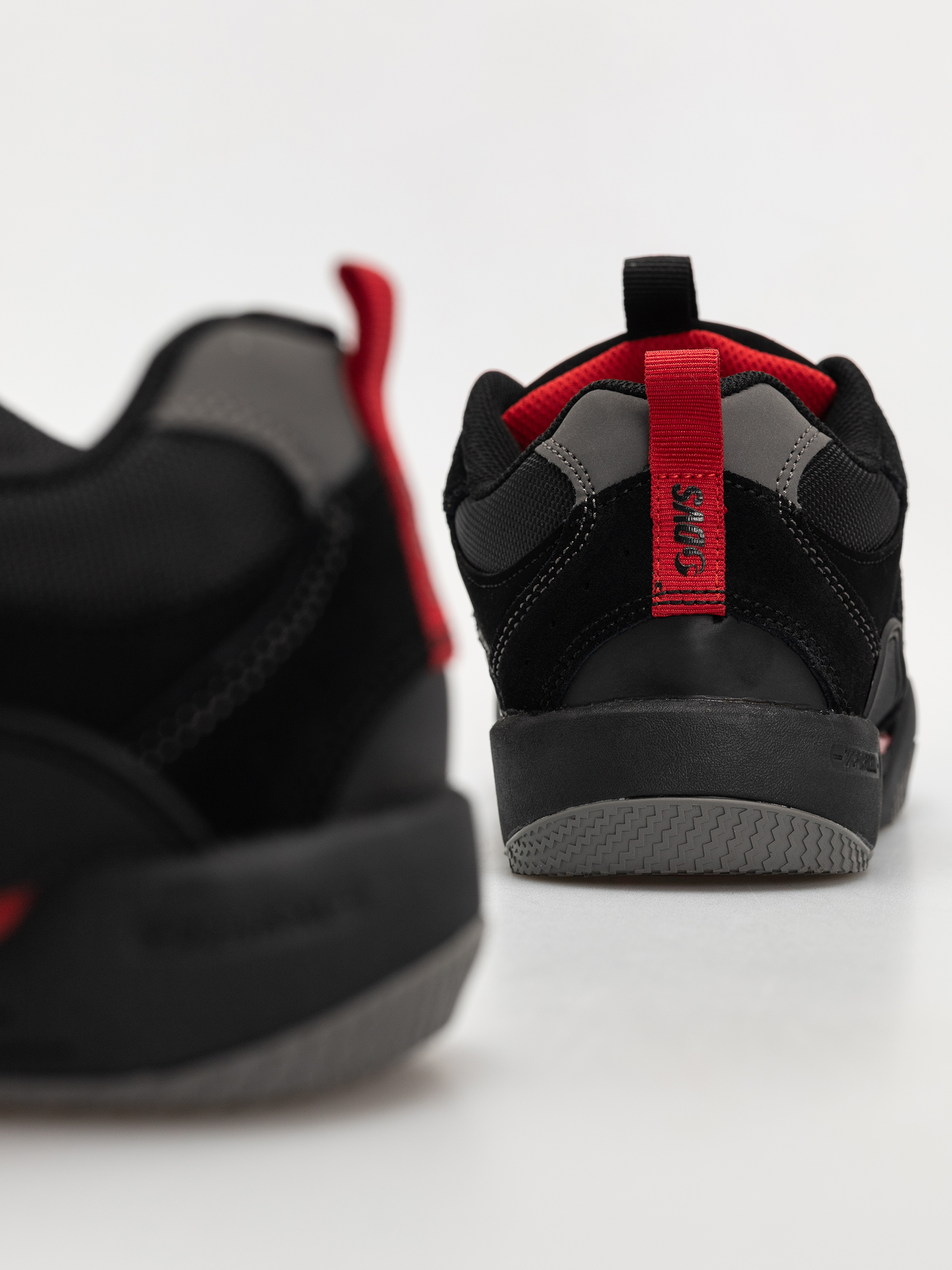 Buty DVS Slot (blk/blk/red)