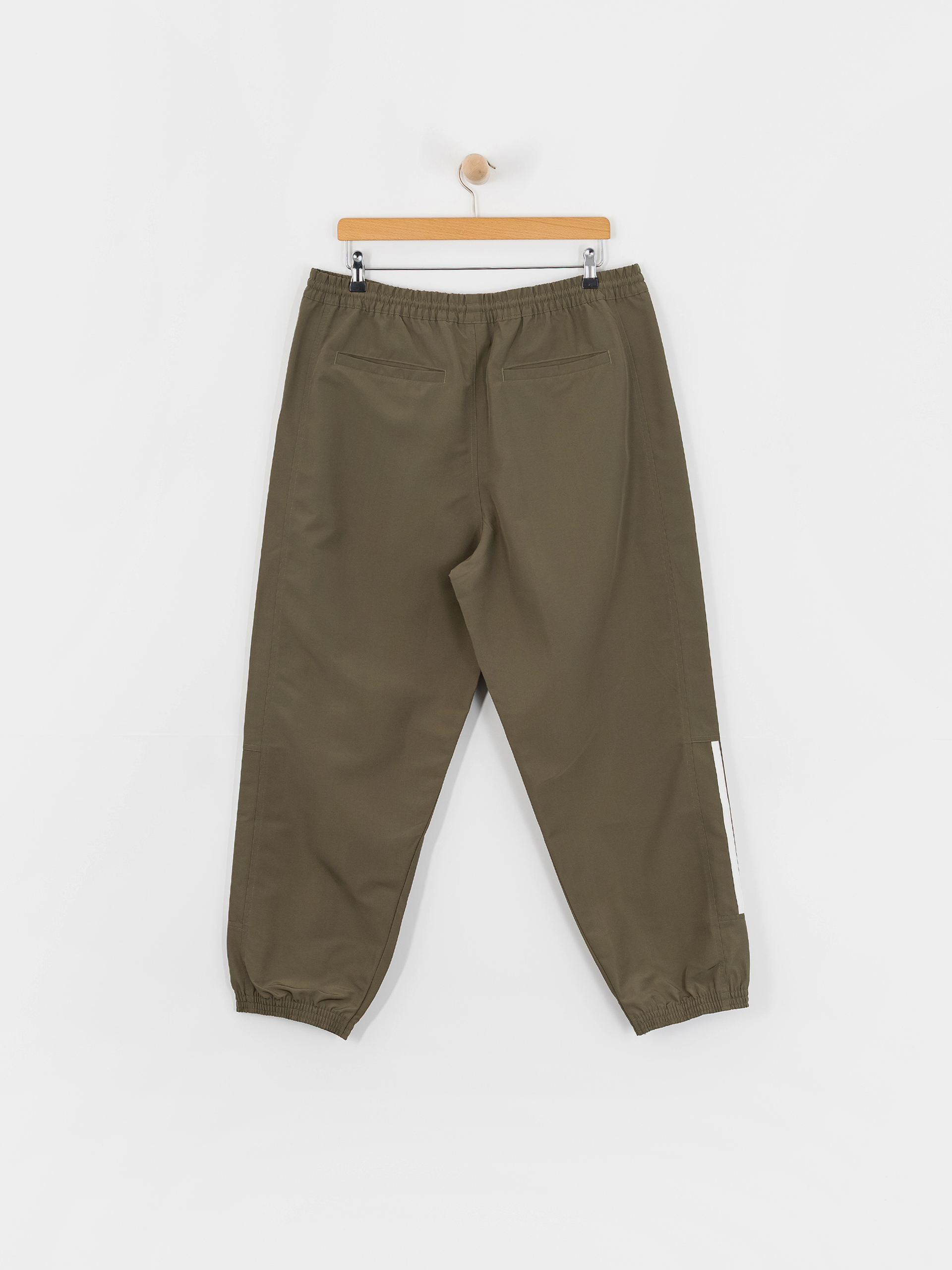 Spodnie adidas Gatsele (olistr/white)