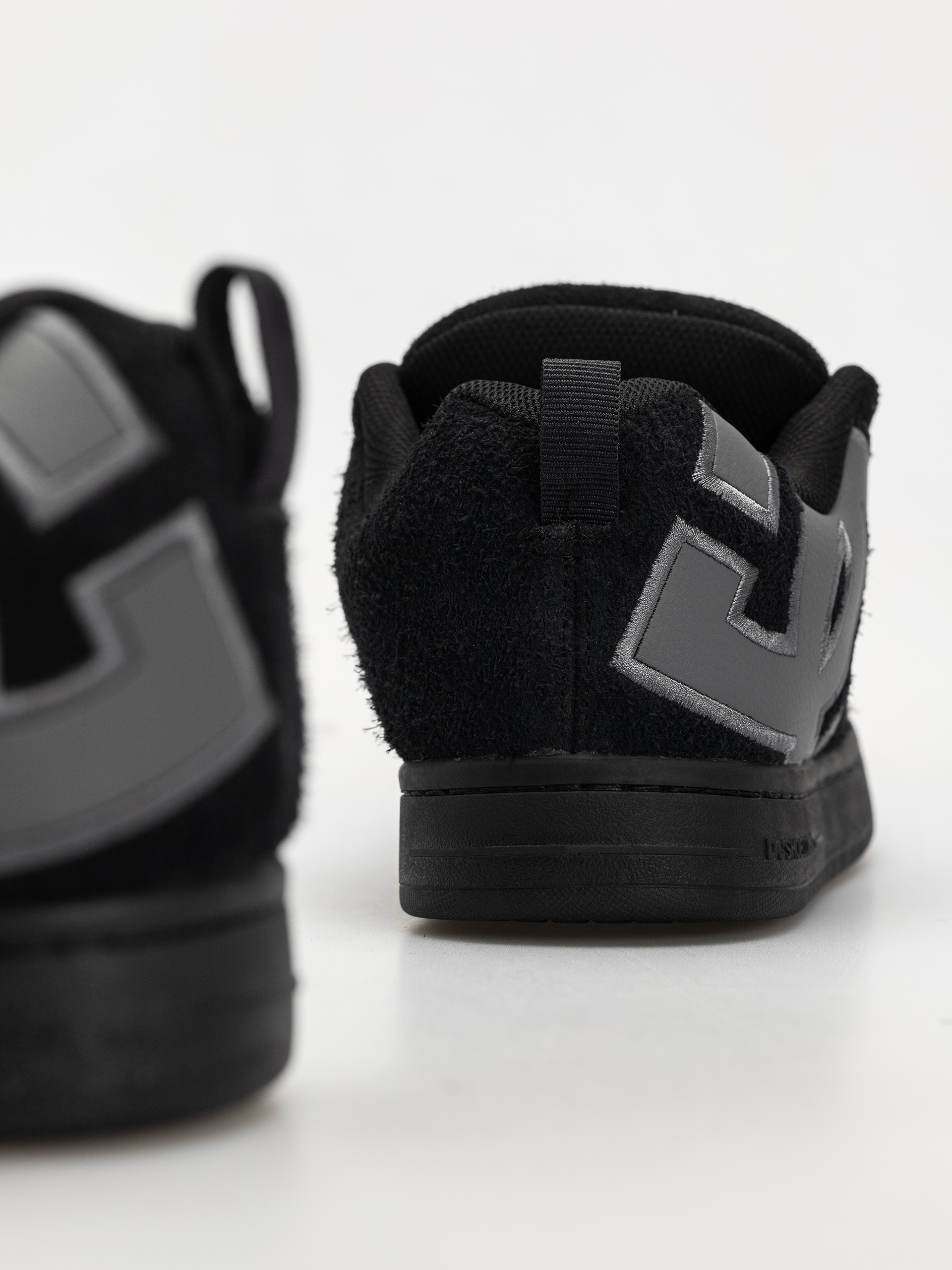 Buty DC Court Graffik Se (black/black/grey)