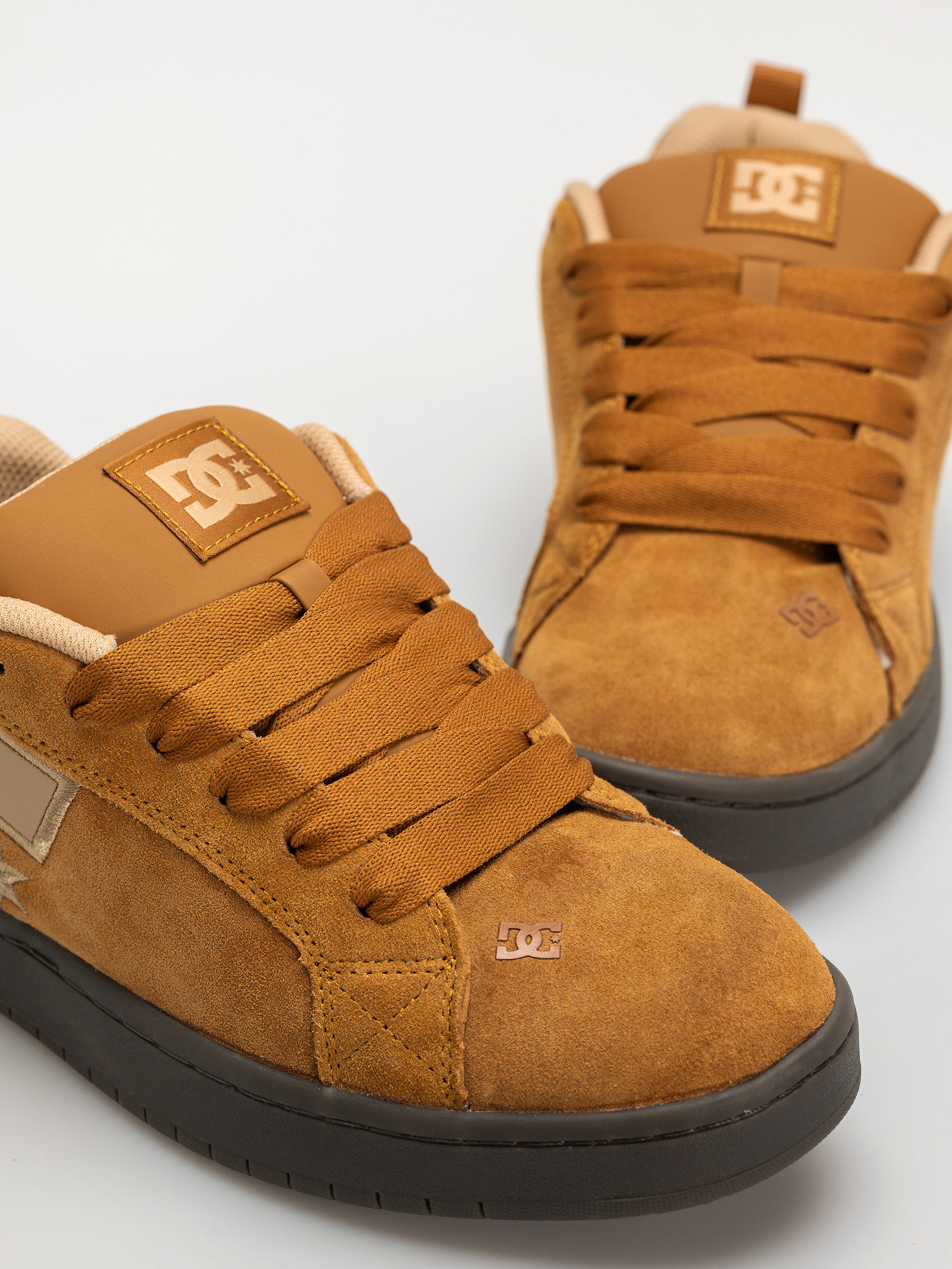 Buty DC Court Graffik Se (brown/gum)