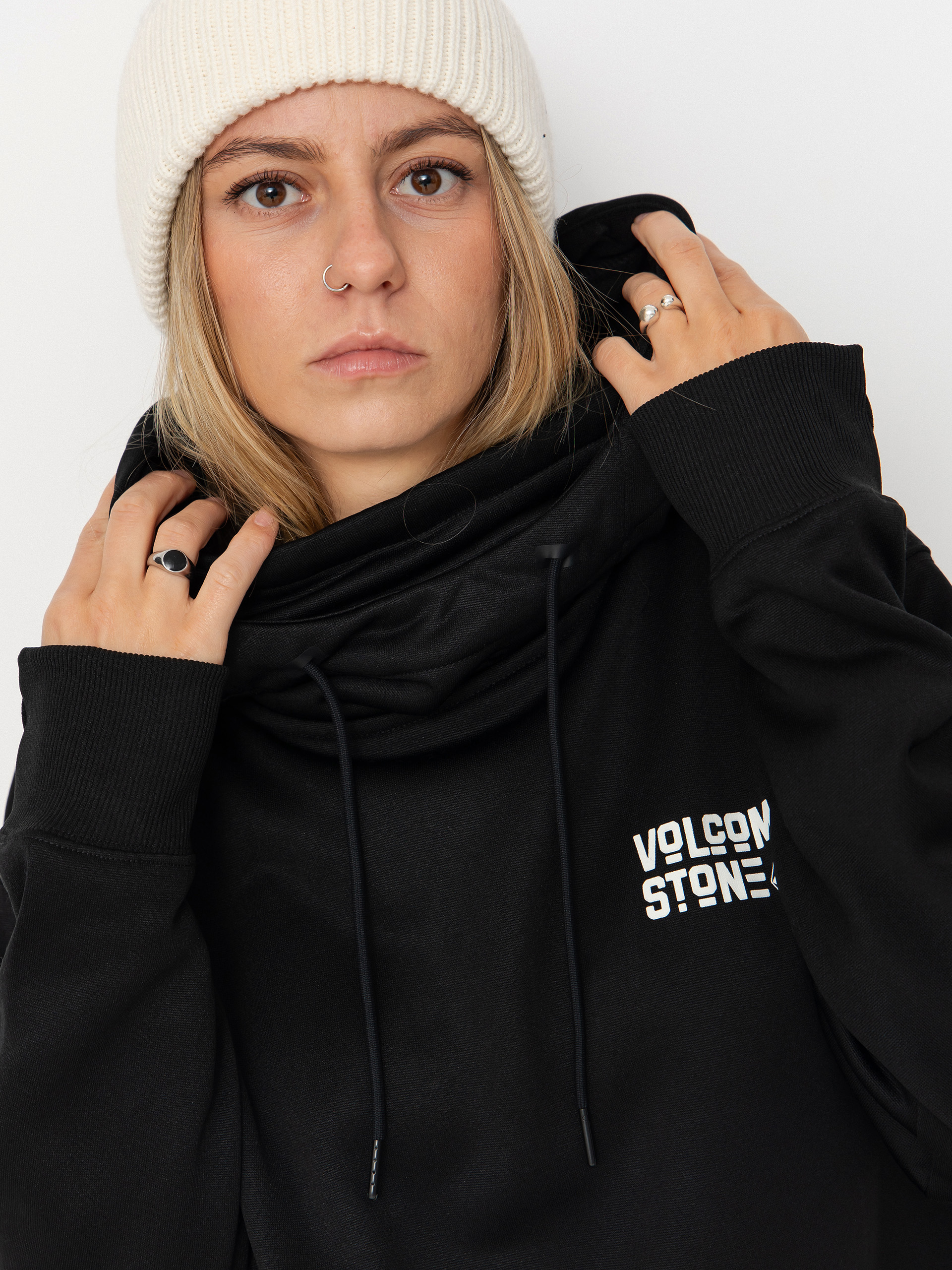 Bluza z kapturem Volcom Riding Hydro HD Wmn (black)