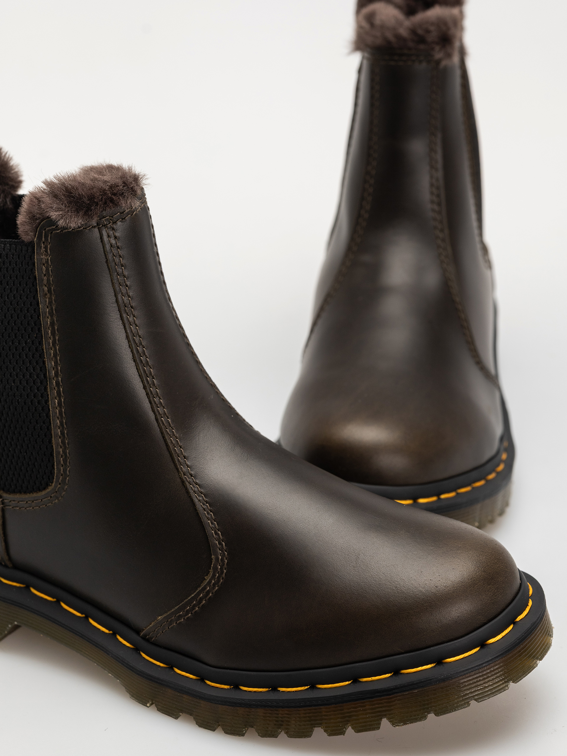 Buty Dr. Martens 2976 Leonore Chelsea Wmn (dark taupe taupe orleans)