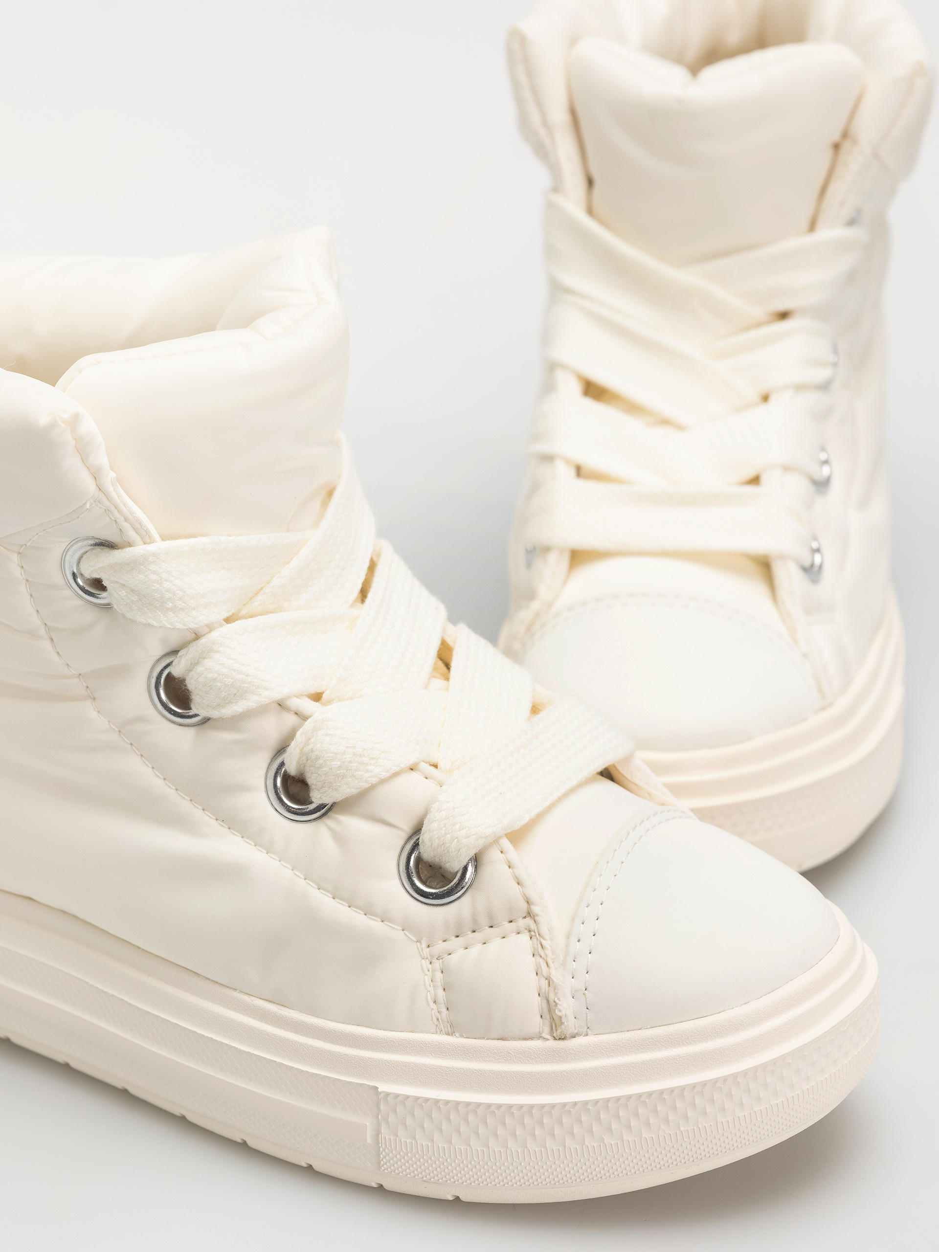 Buty Converse Chuck Taylor All Star Elements Boot Mid (egret/egret/black)