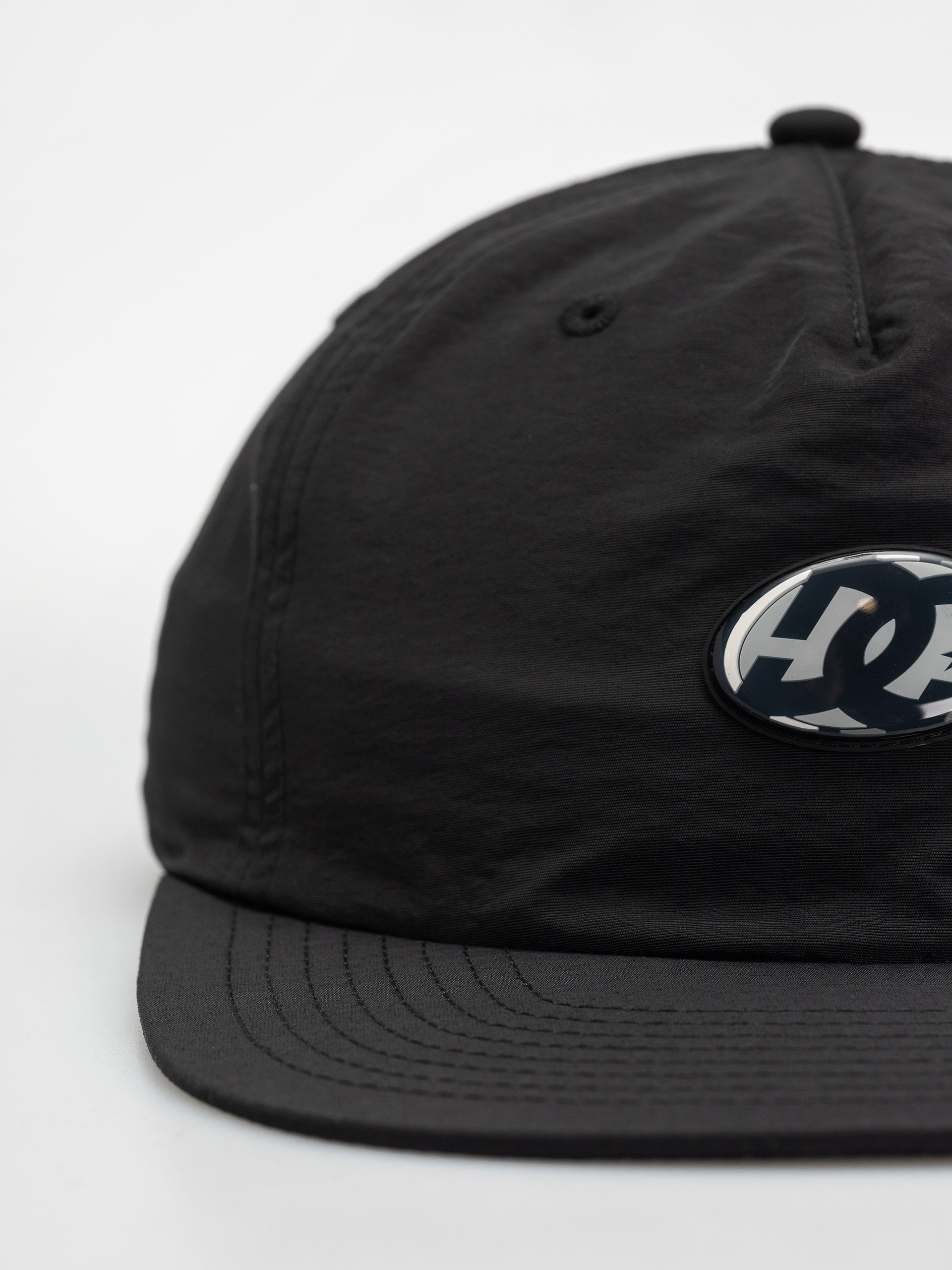 Czapka z daszkiem DC On The Bubble (black)