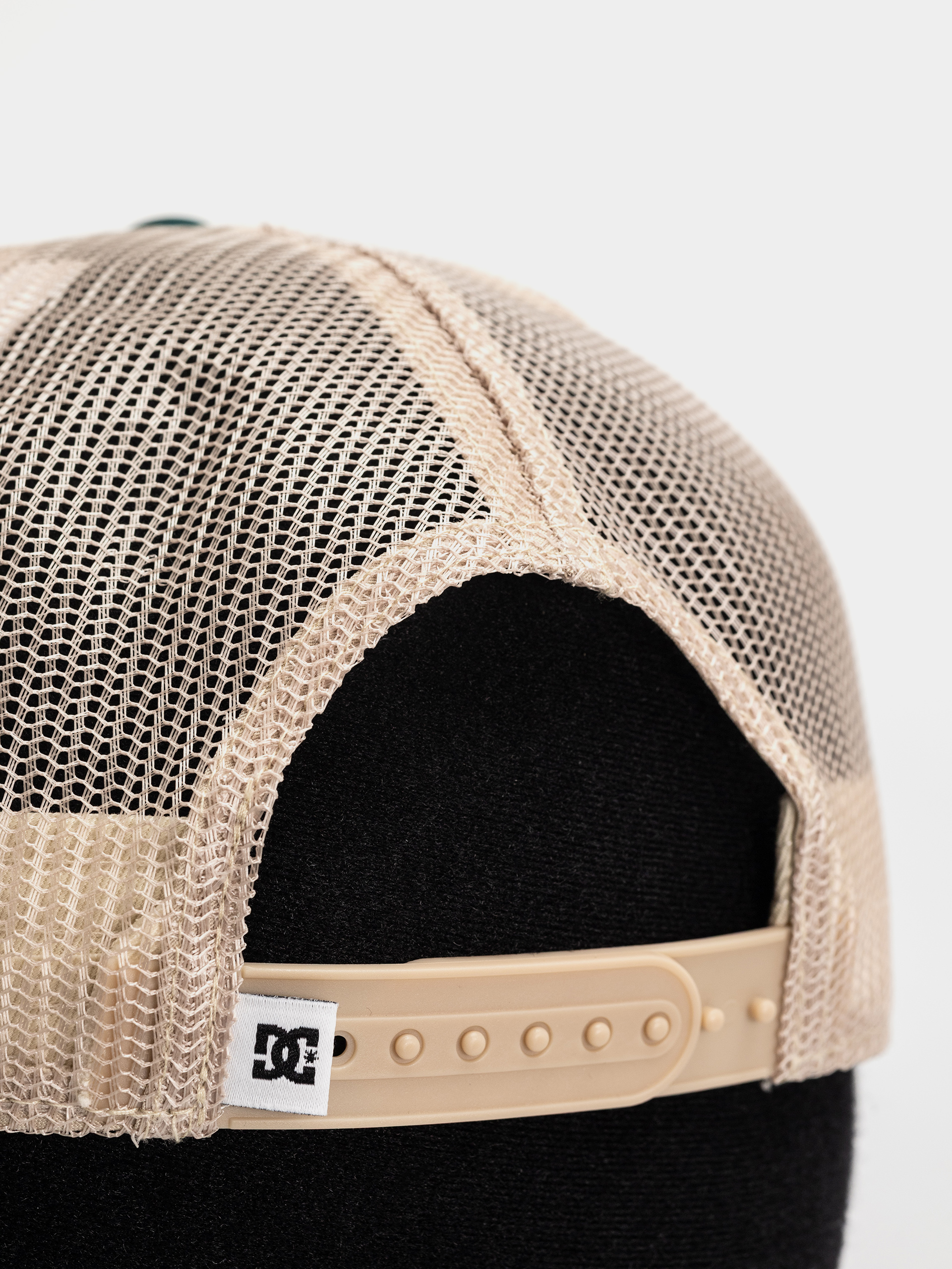 Czapka z daszkiem DC Gas Station Trucker (oatmeal)