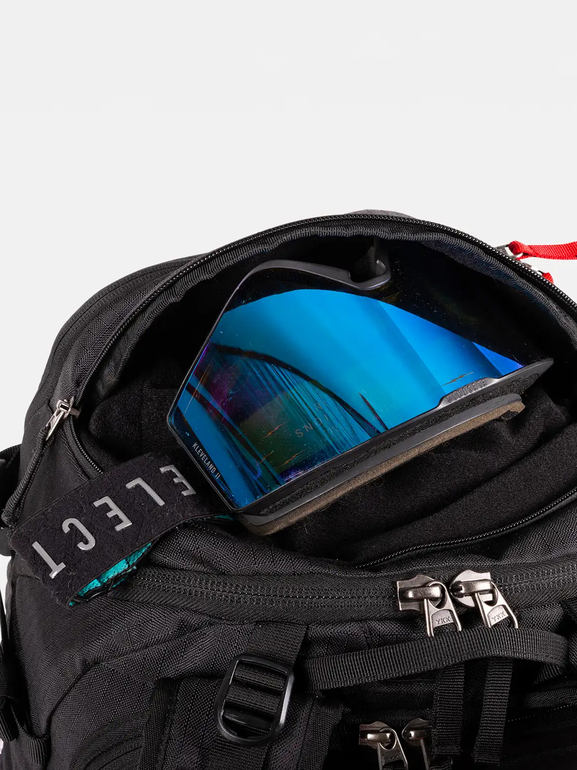 Plecak Jones Snowboards Higher 32L (stealth black)