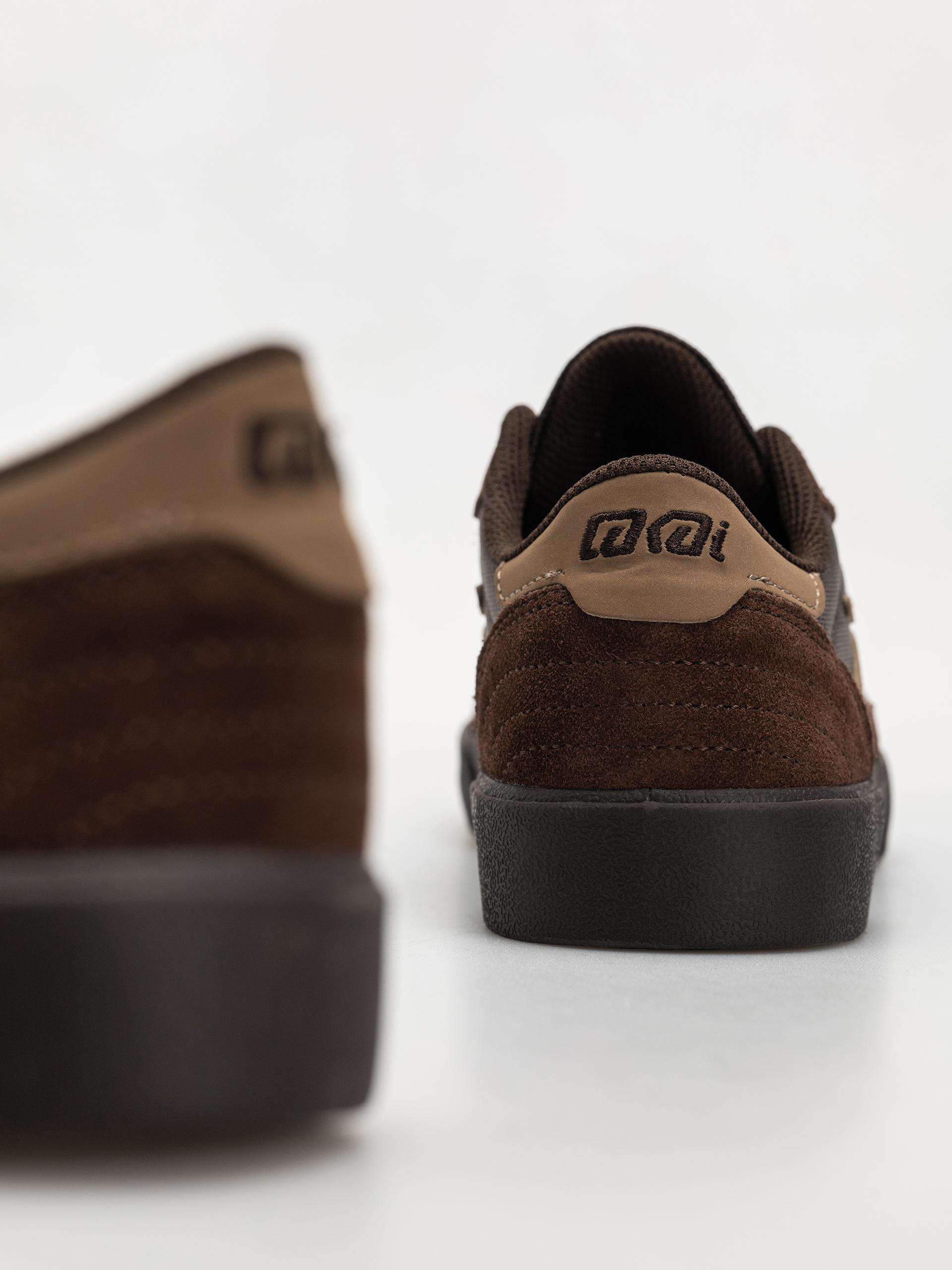 Buty Lakai Cambridge (chestnut suede monochrome)