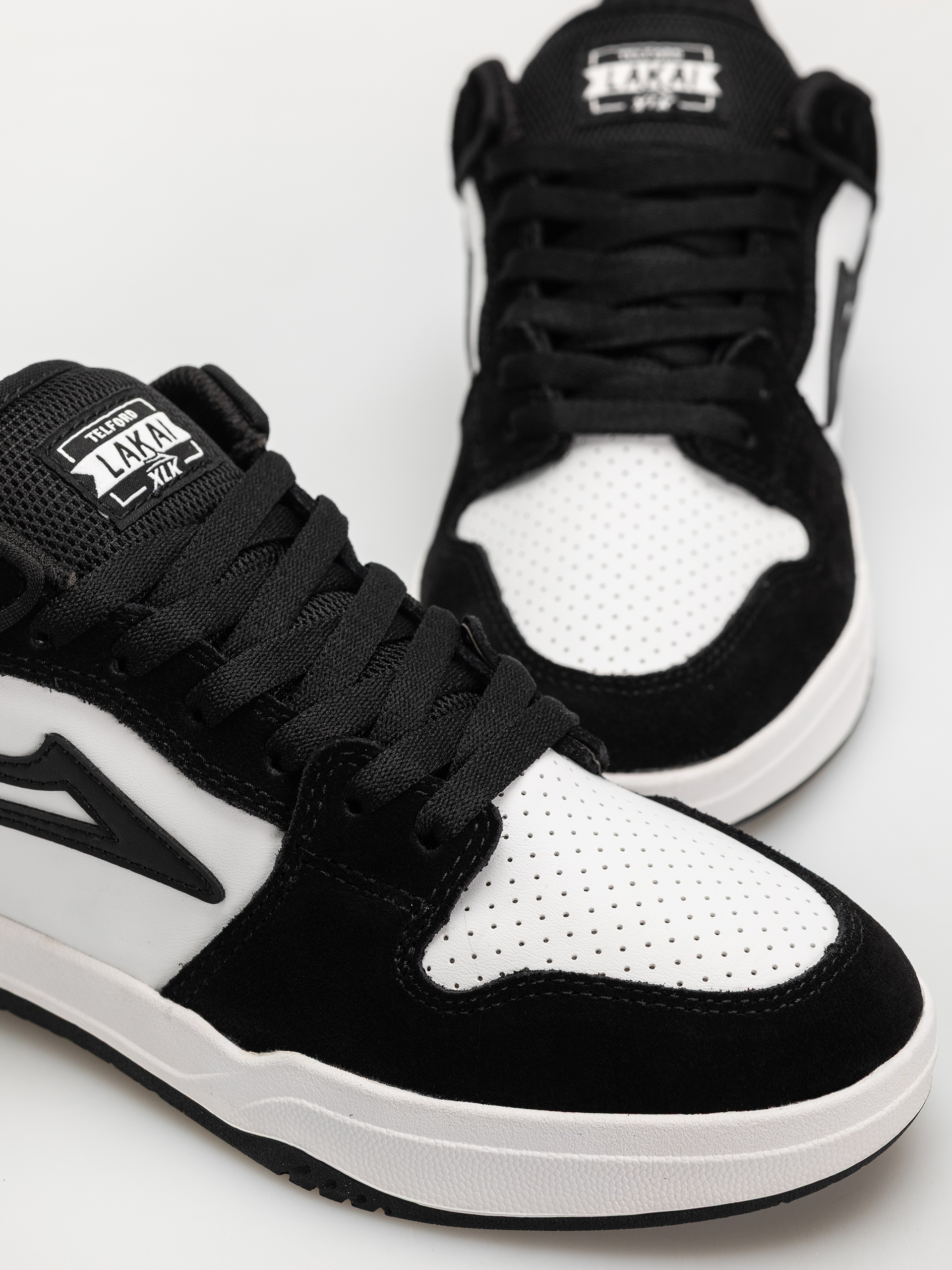 Buty Lakai Telford Low (black/white leather)