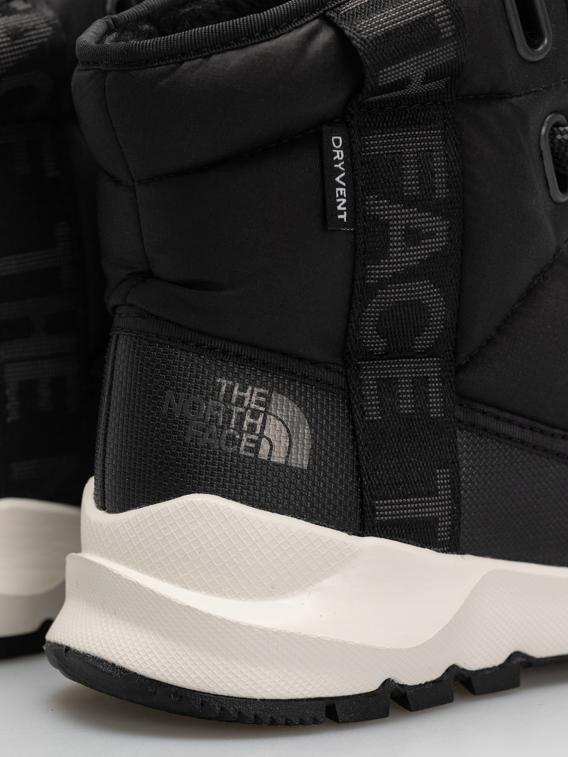 Buty The North Face Thermoball Lace Up Luxe Wp Wmn (tnf black/asphalt grey)