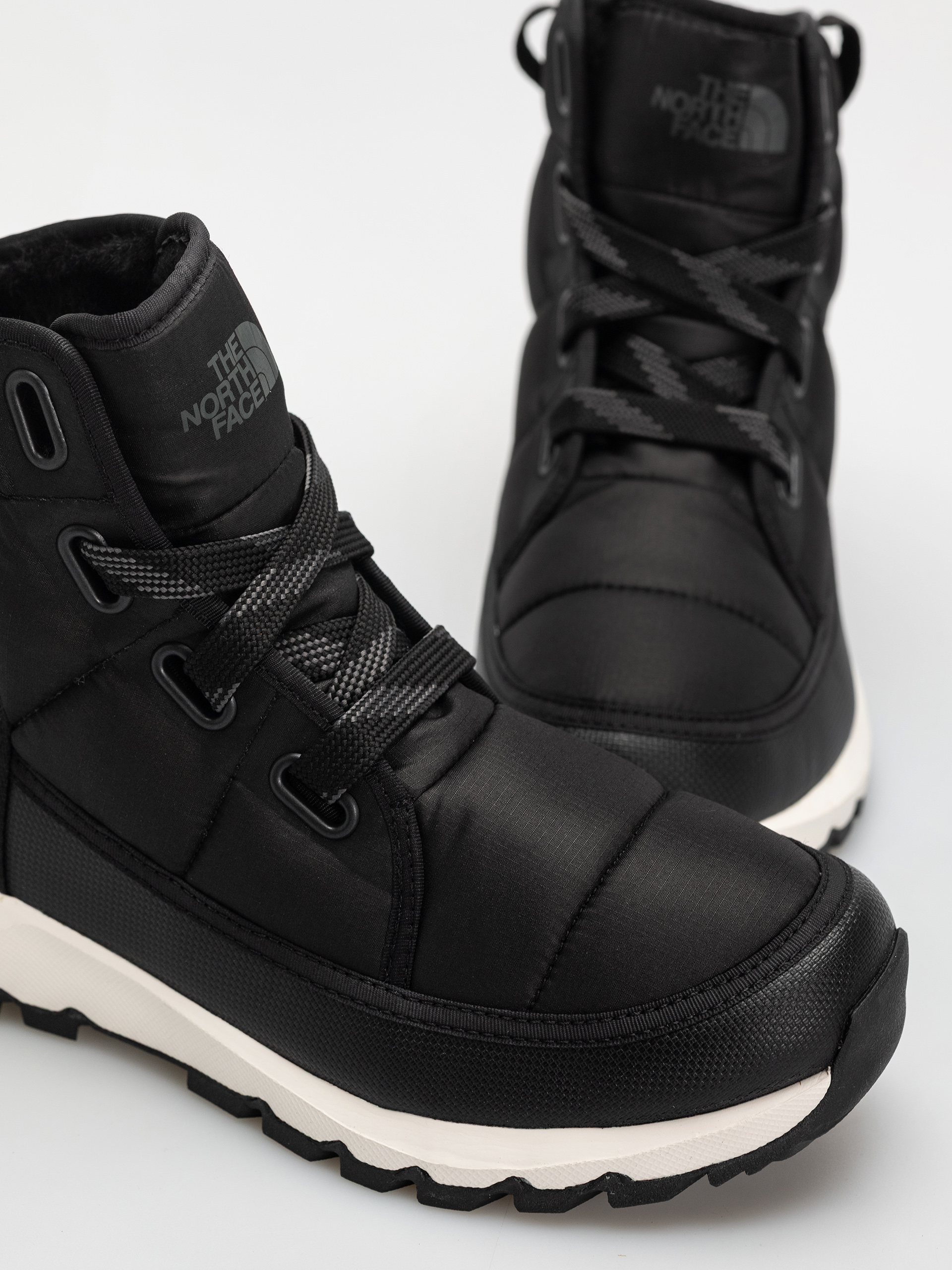 Buty The North Face Thermoball Lace Up Luxe Wp Wmn (tnf black/asphalt grey)