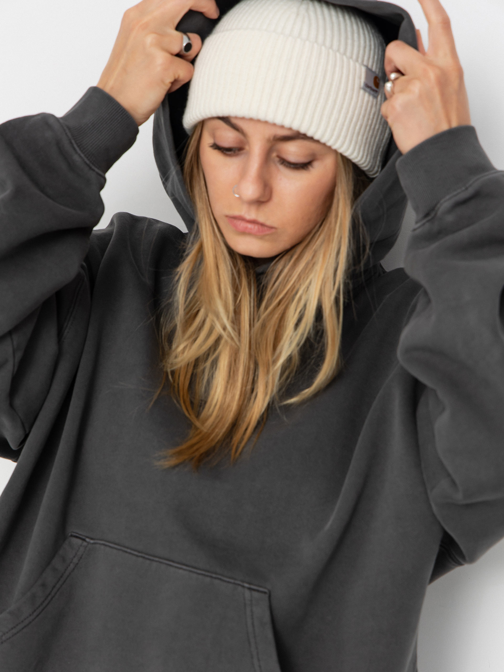 Bluza z kapturem Carhartt WIP Benton HD Wmn (graphite/garment dyed)