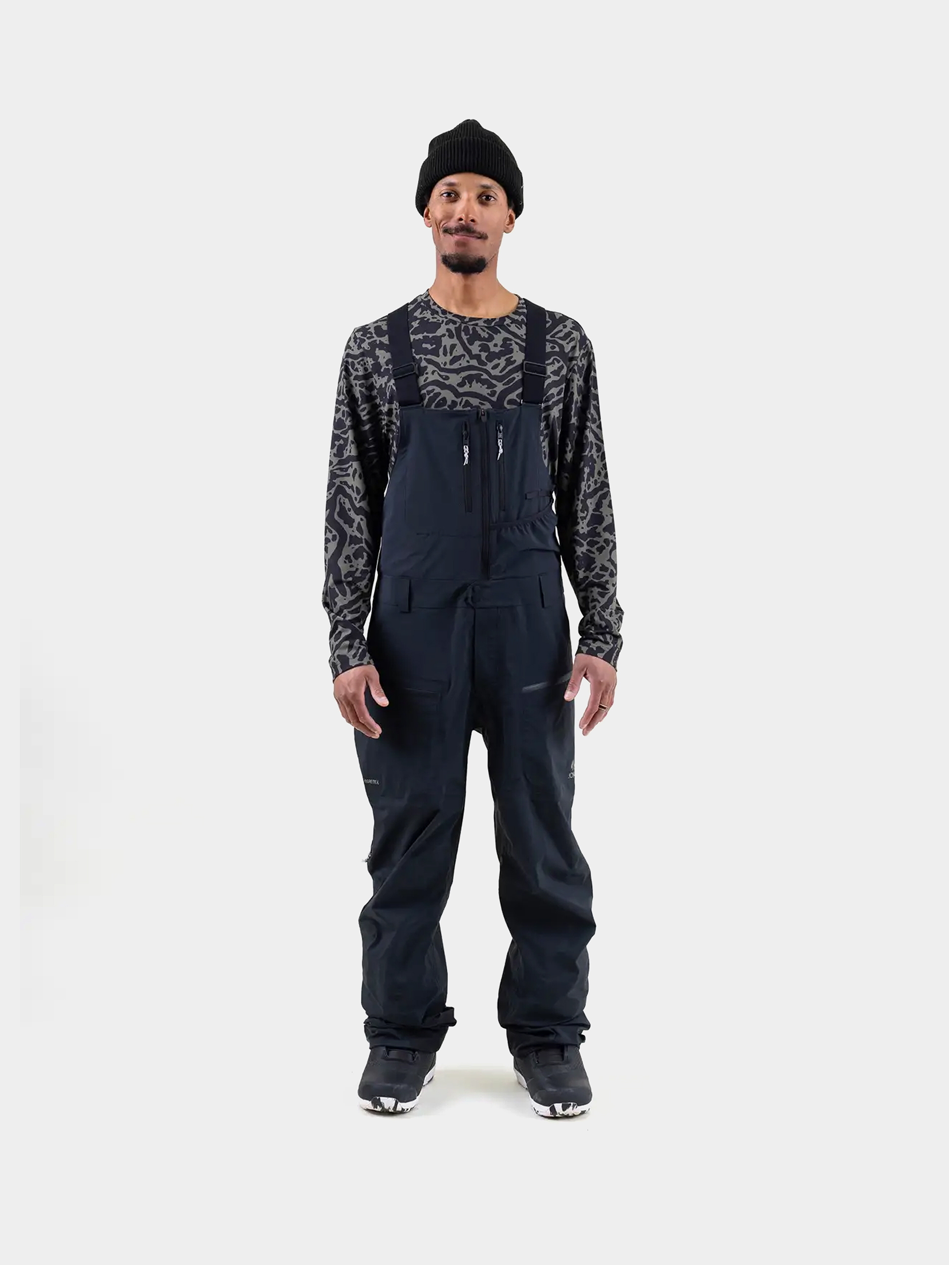 Męskie Spodnie snowboardowe Jones Snowboards Shralpinist Gtx Rec Bib (stealth black)