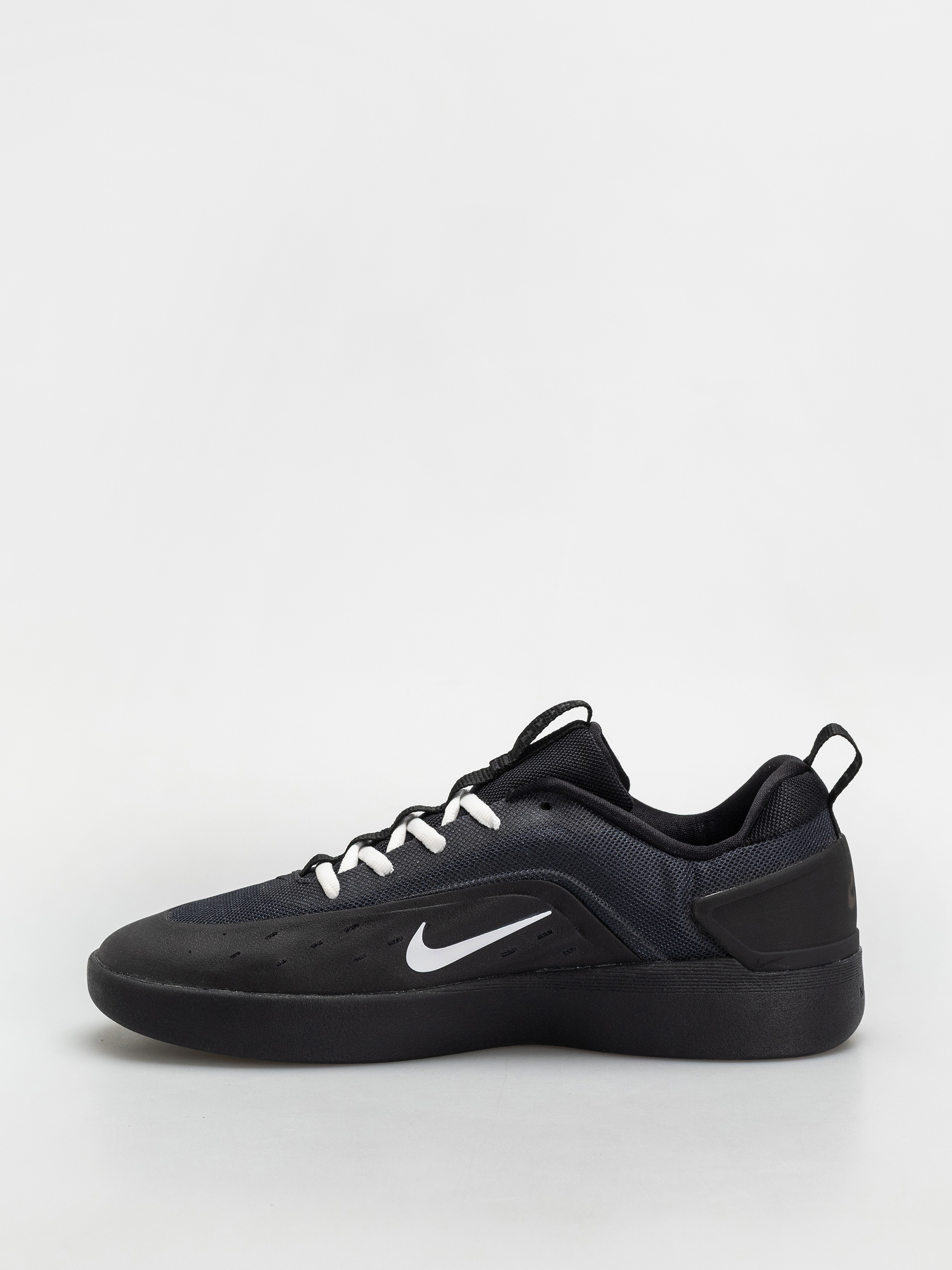 Buty Nike SB Zoom Nyjah 4 (black/white black white)