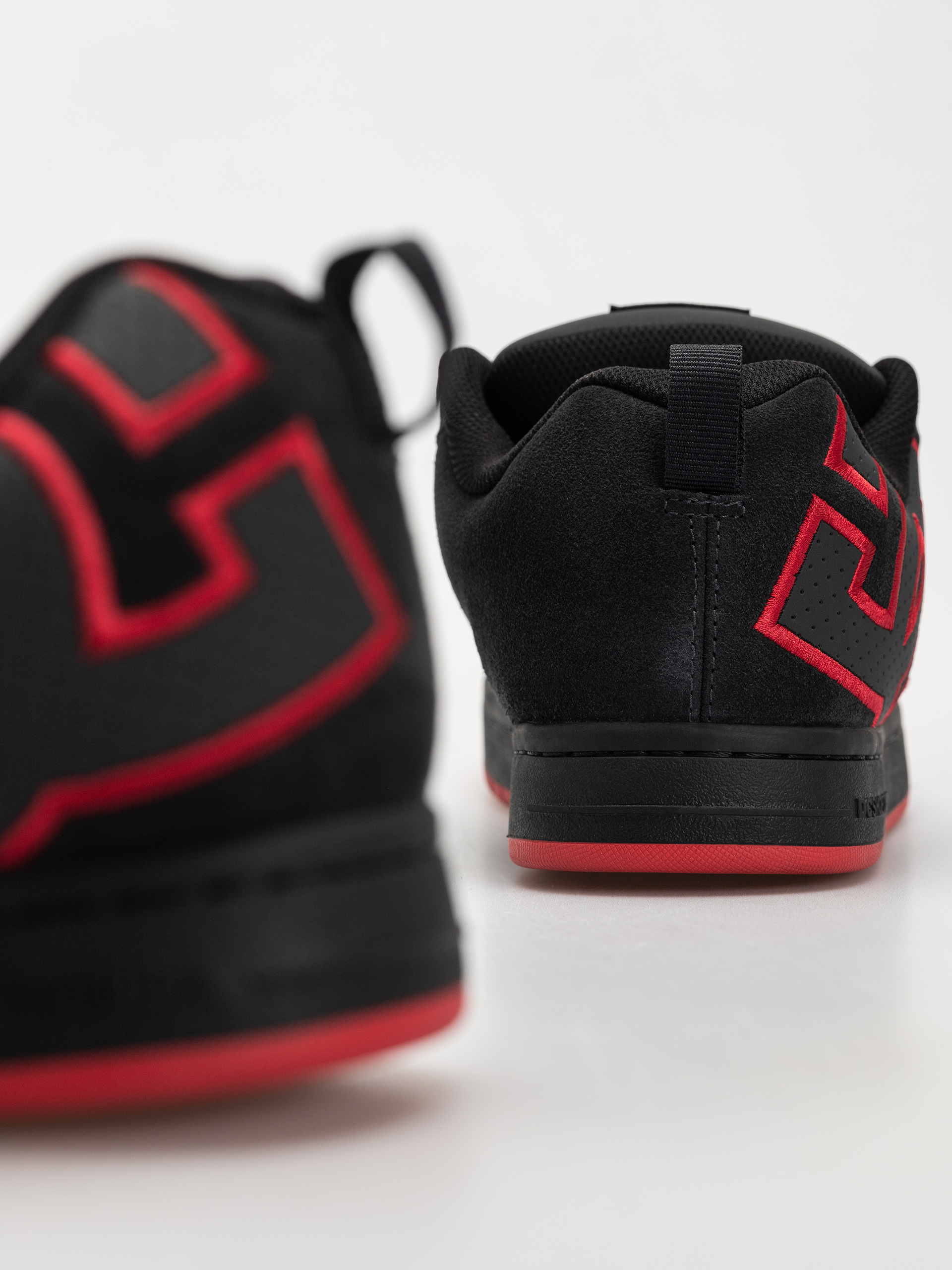 Buty DC Court Graffik Se (dark grey/red)