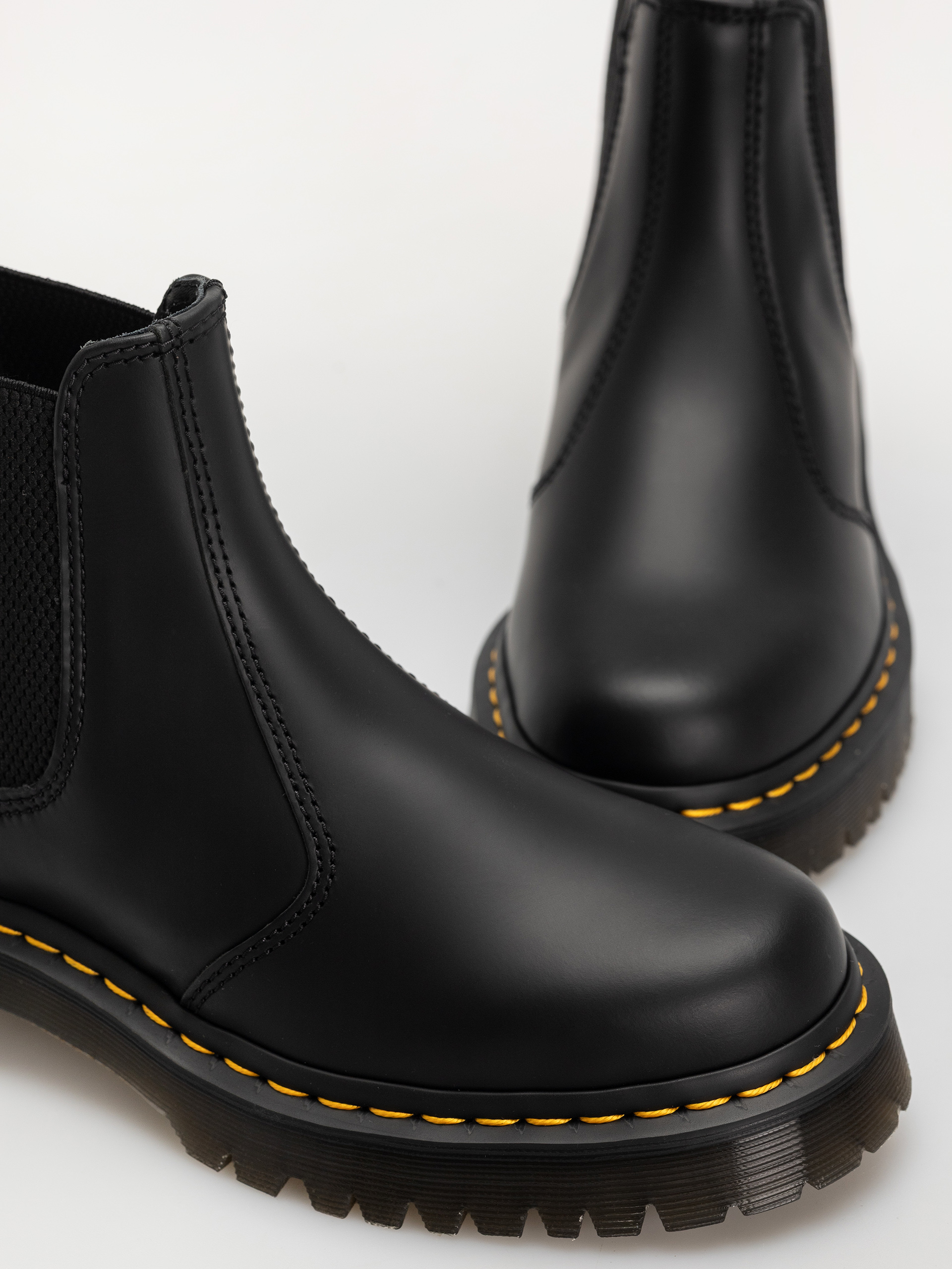 Buty Dr. Martens 2976 Bex Chelsea (black smooth)