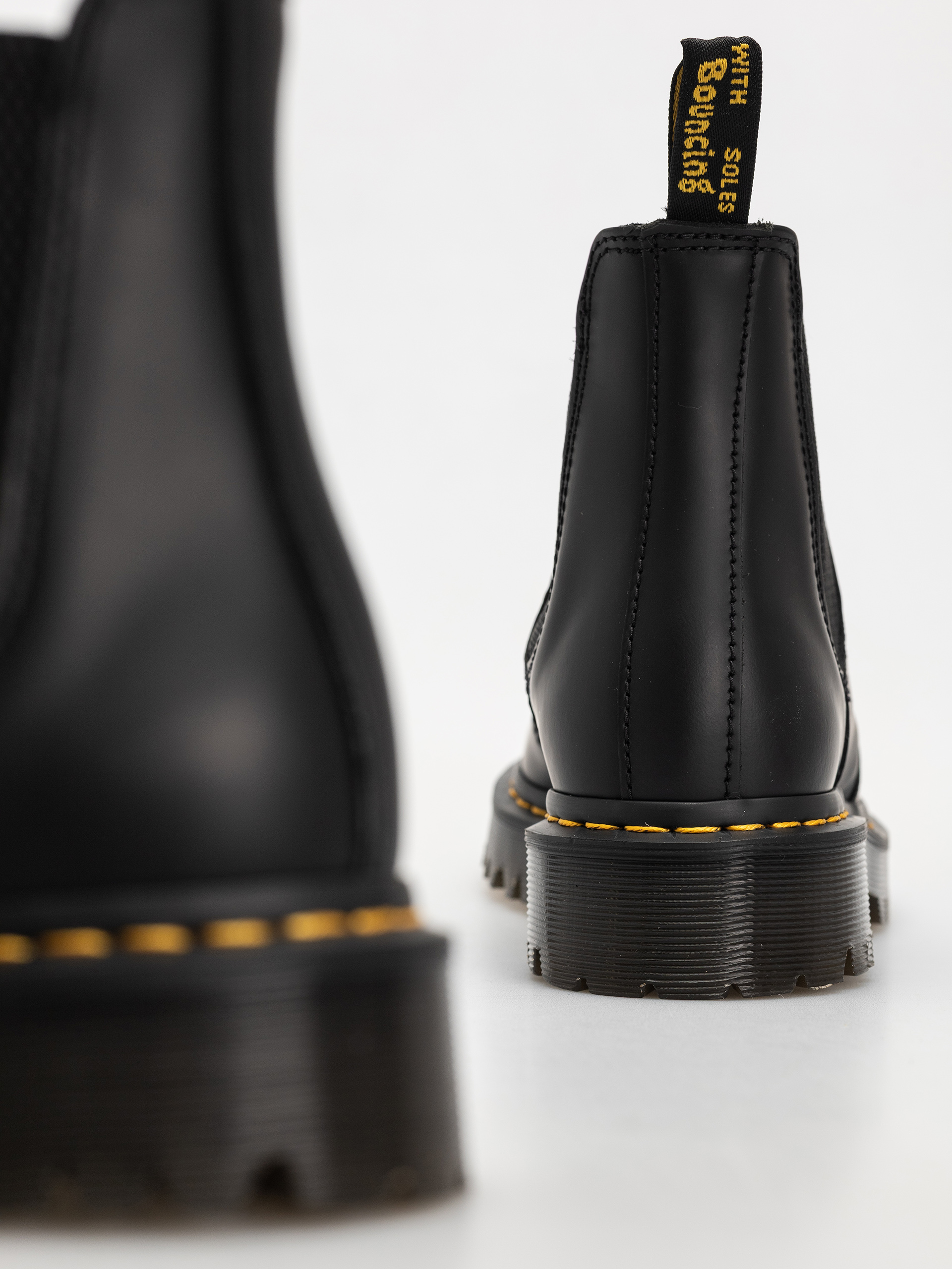 Buty Dr. Martens 2976 Bex Chelsea (black smooth)