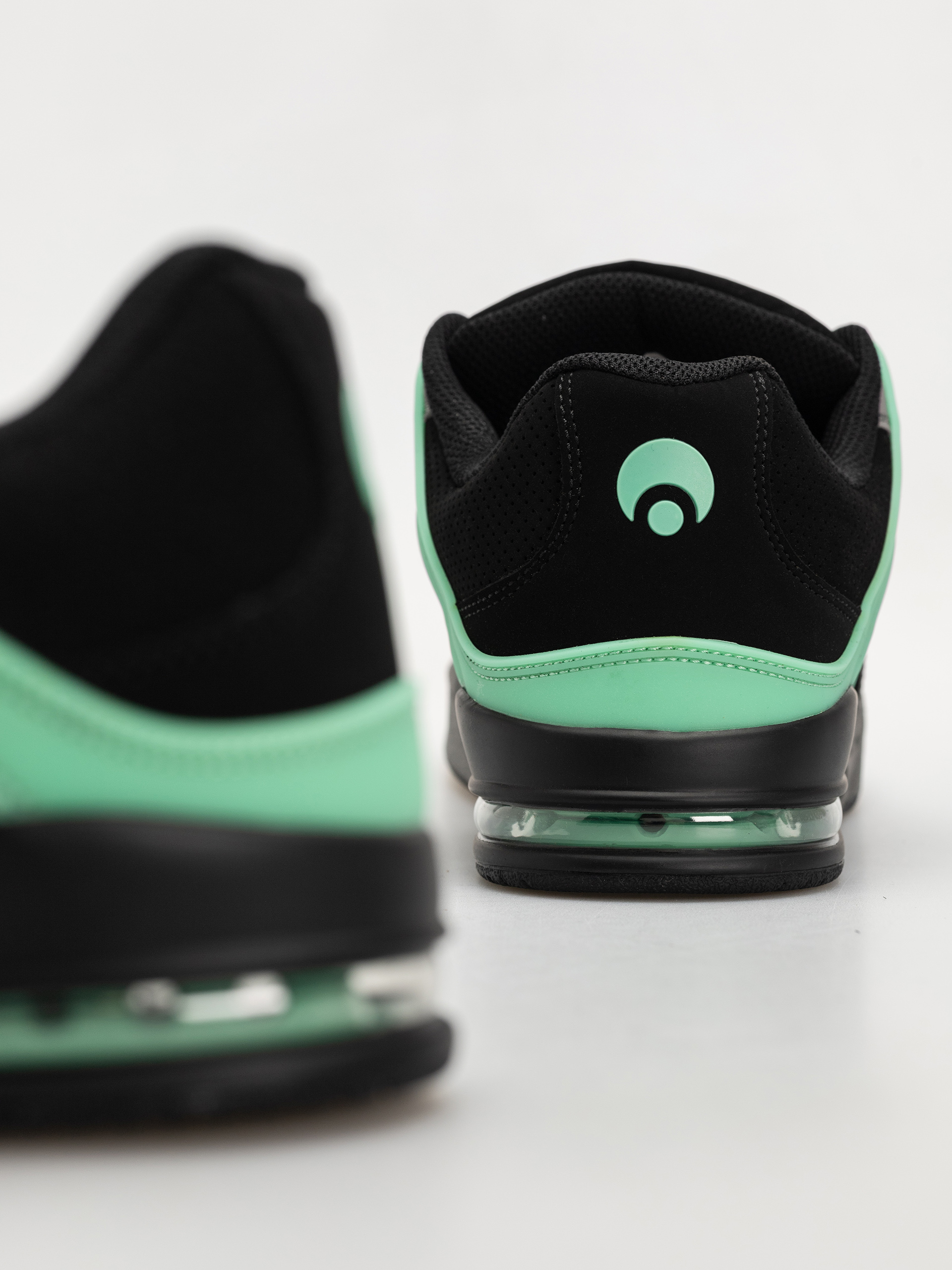 Buty Osiris Pixel (blk/chr/grn glow)