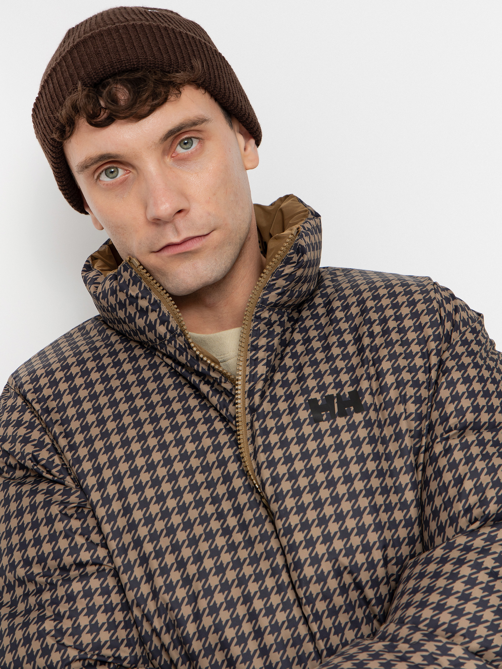 Kurtka Helly Hansen Yu 23 Reversible Puffer (sepia)