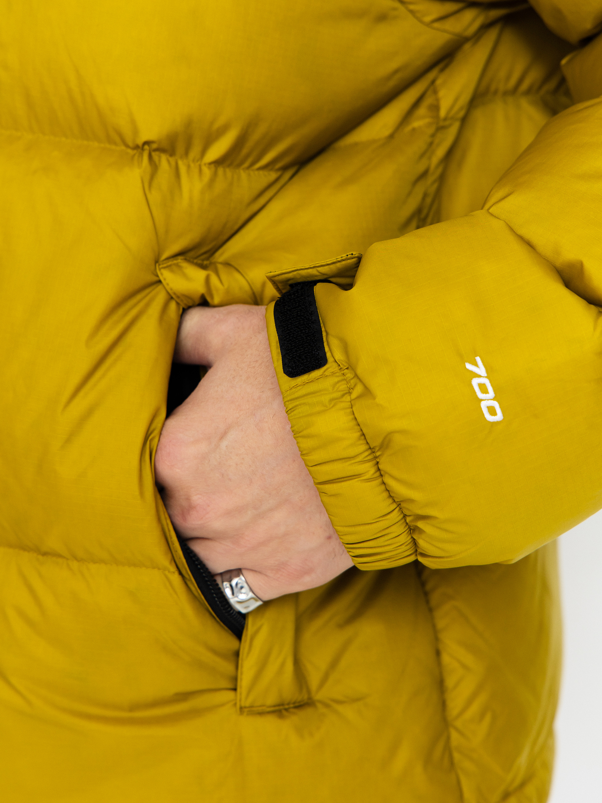 Kurtka The North Face 1996 Retro Nuptse (deep dijon/tnf black)