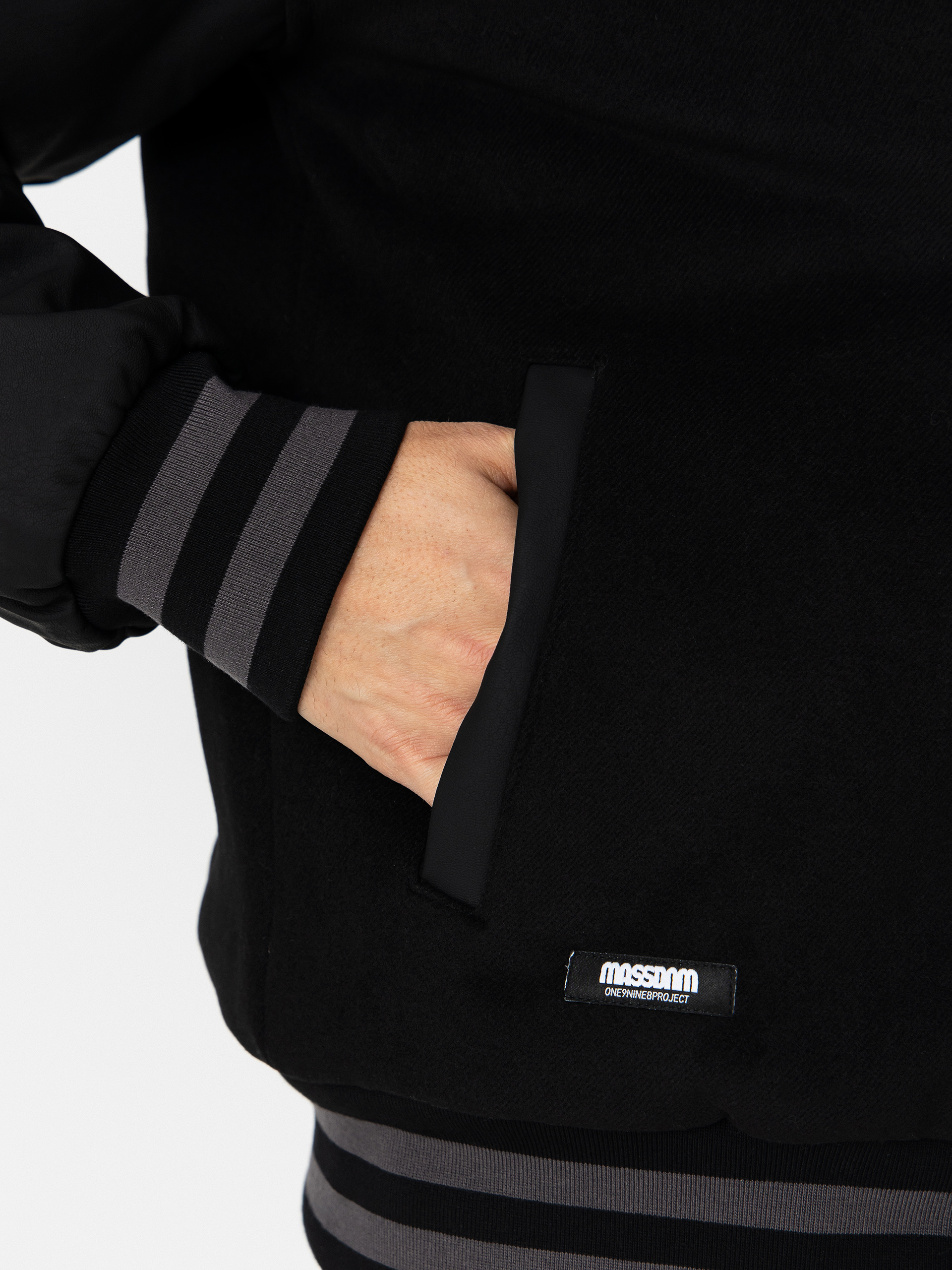 Kurtka MassDnm Alabama (black)