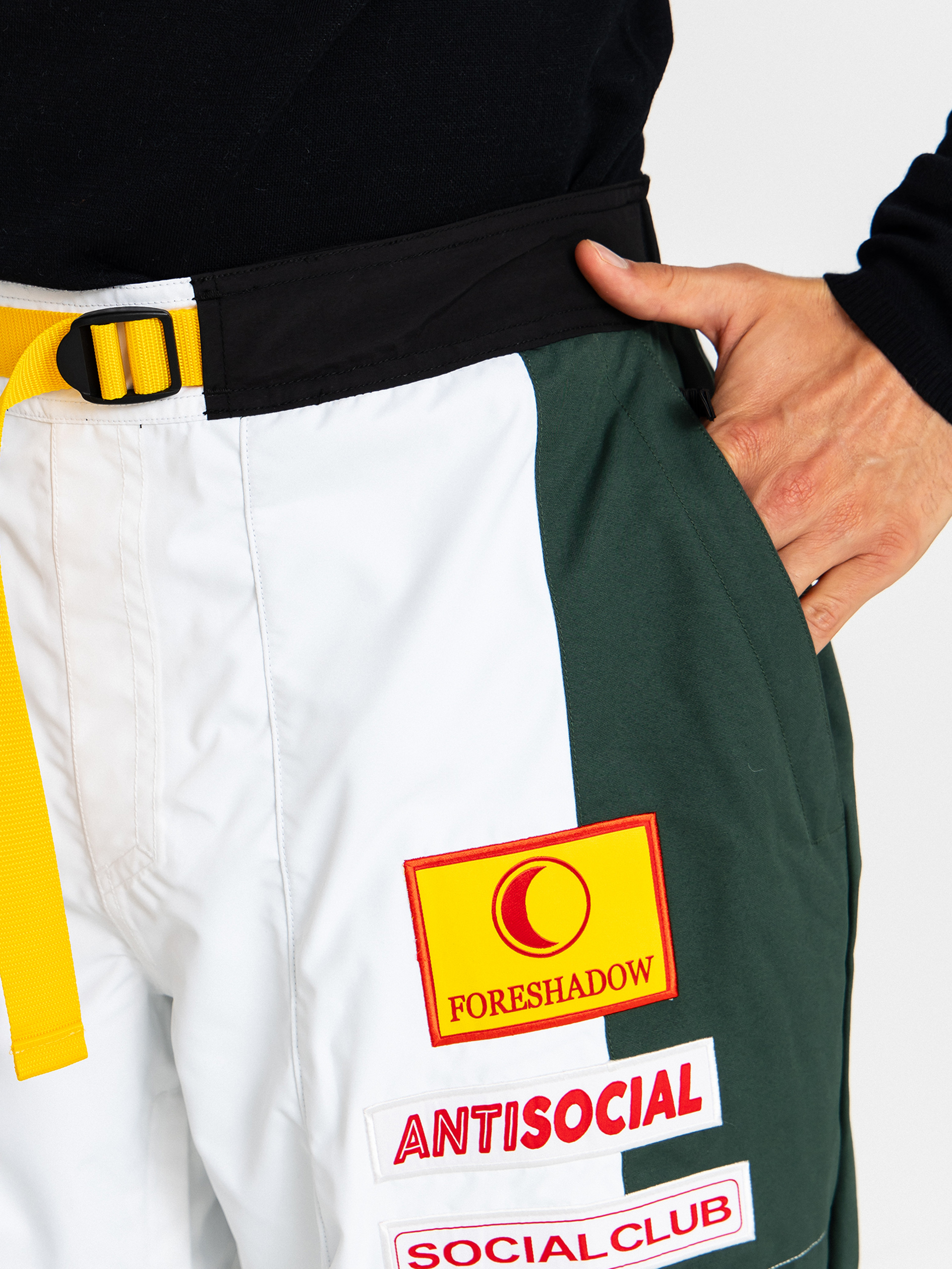 Męskie Spodnie snowboardowe 686 X ASSC F1 (assc white colorblock)