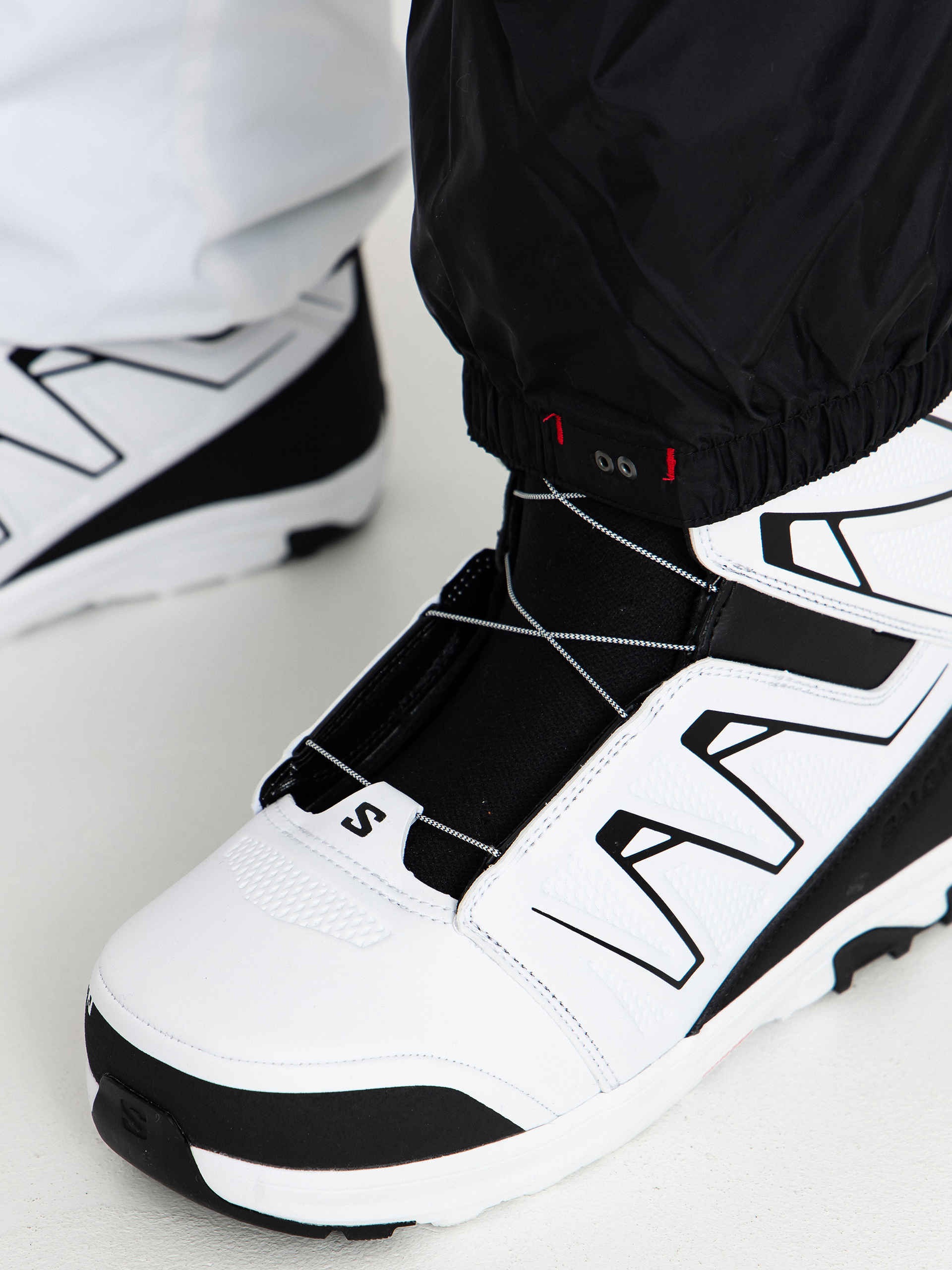 Męskie Spodnie snowboardowe 686 X ASSC F1 (assc white colorblock)