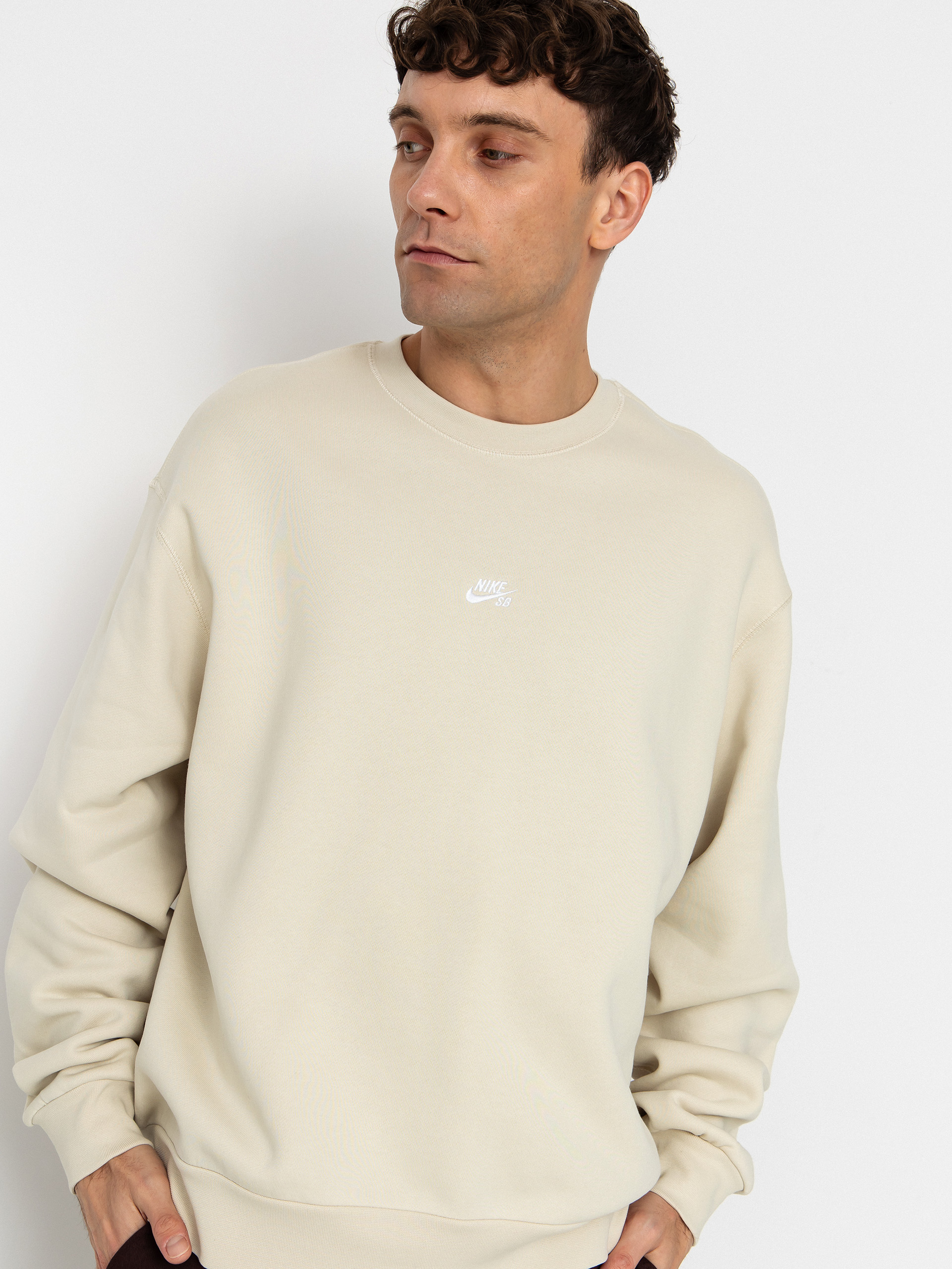 Bluza Nike SB Essential Logo Crew (lt khaki/white)