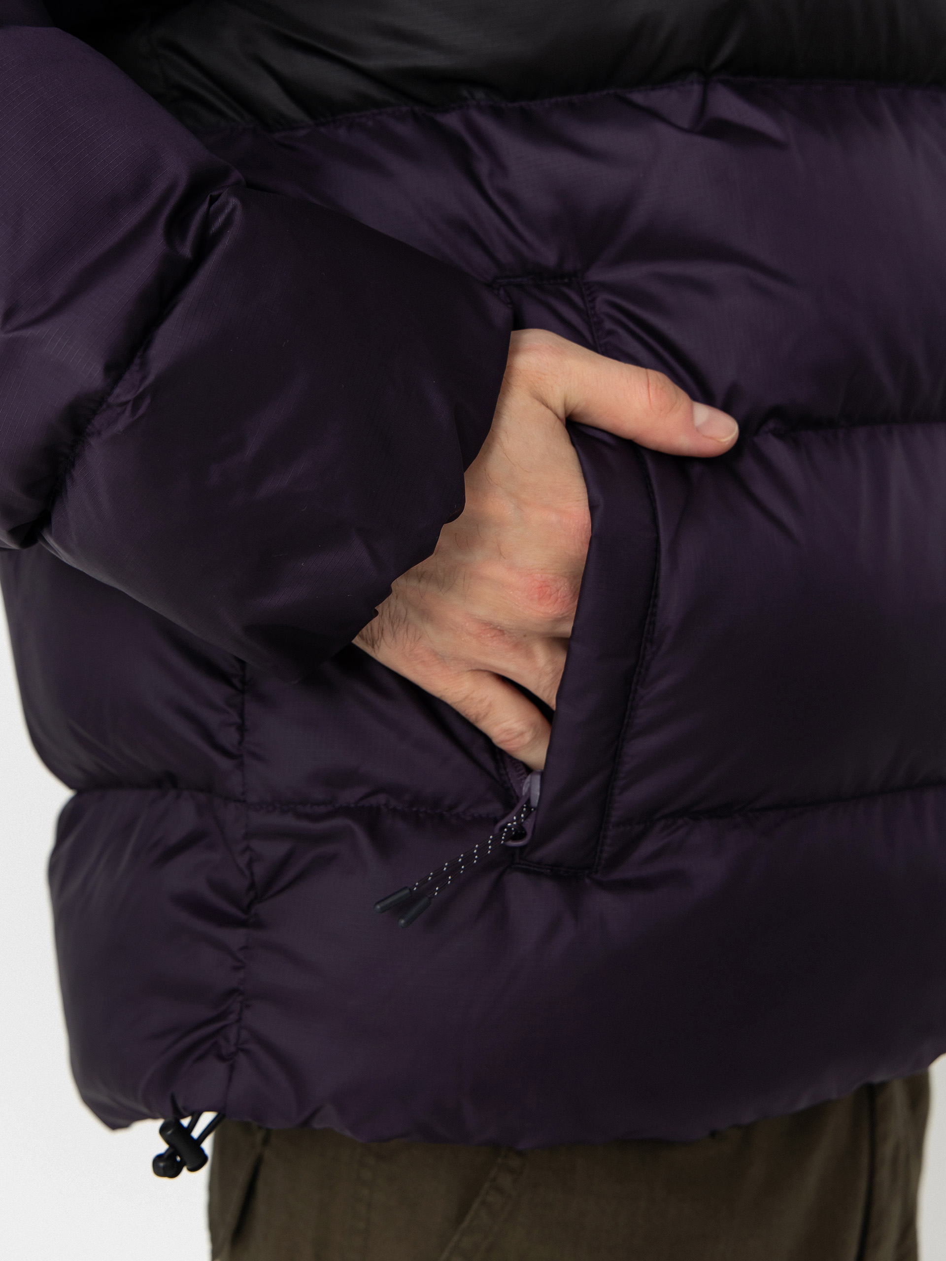 Kurtka Helly Hansen Active Puffy (black grape)