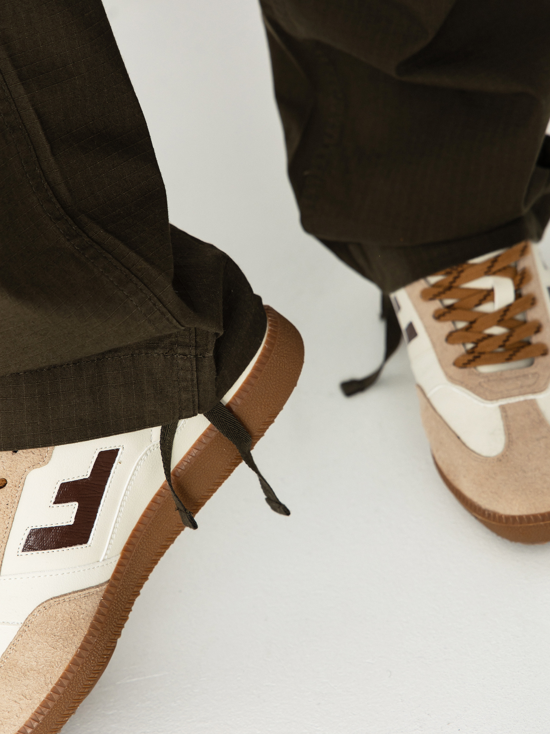 Spodnie Carhartt WIP Regular Cargo (cypress/rinsed)