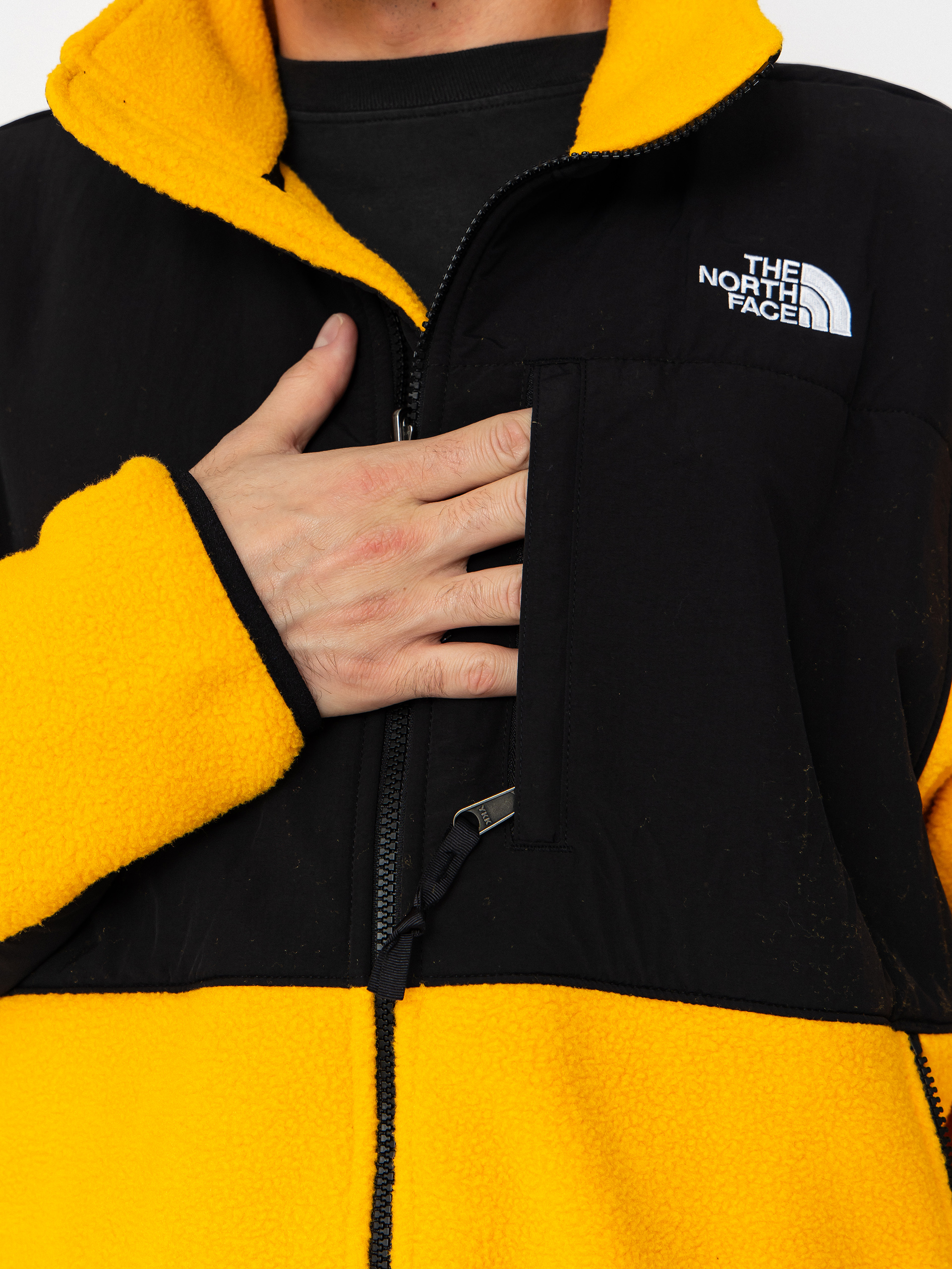 Kurtka The North Face Retro Denali (summit gold/tnf black)