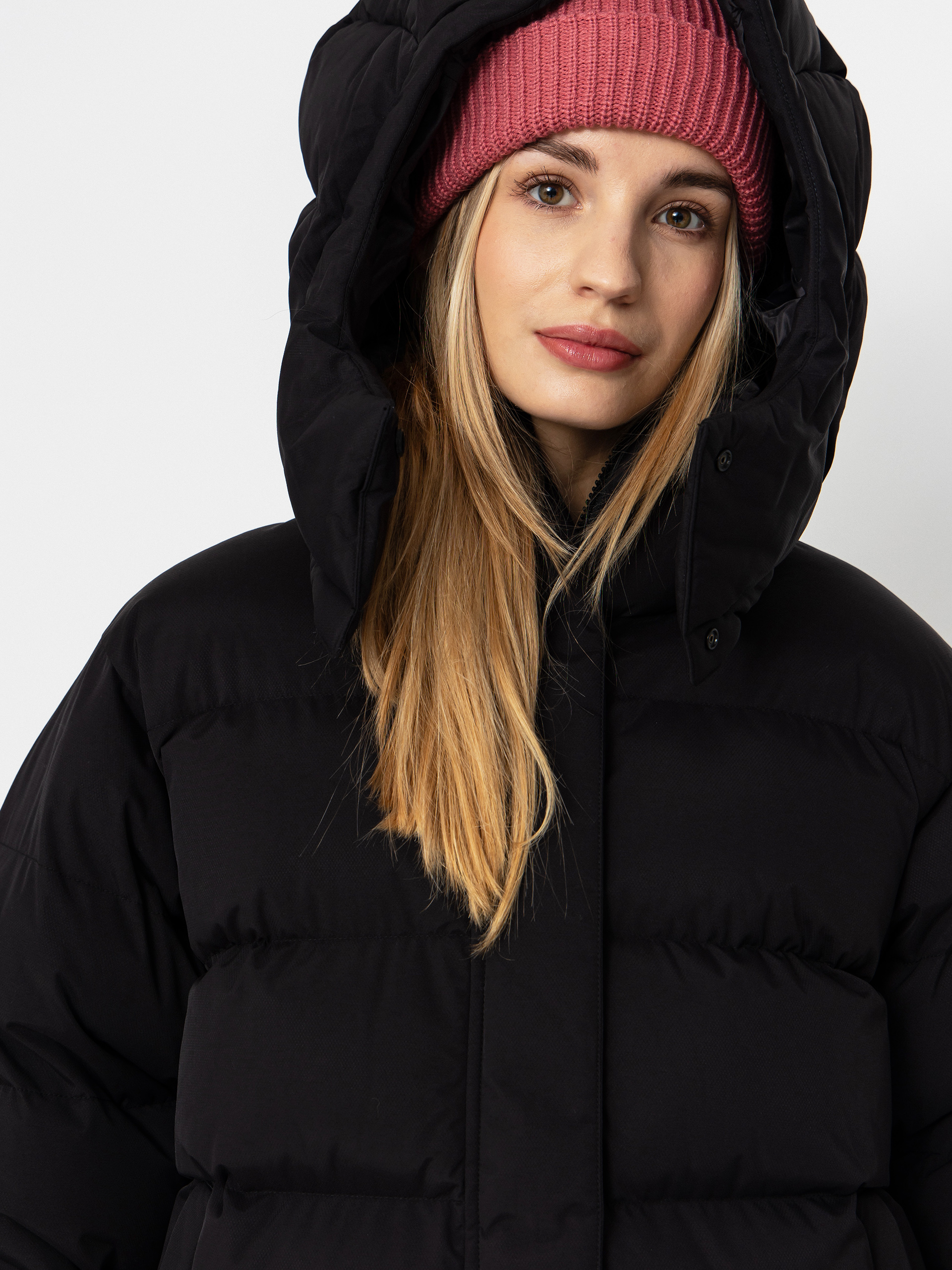 Kurtka Helly Hansen Aspire Puffy Parka Wmn (black)