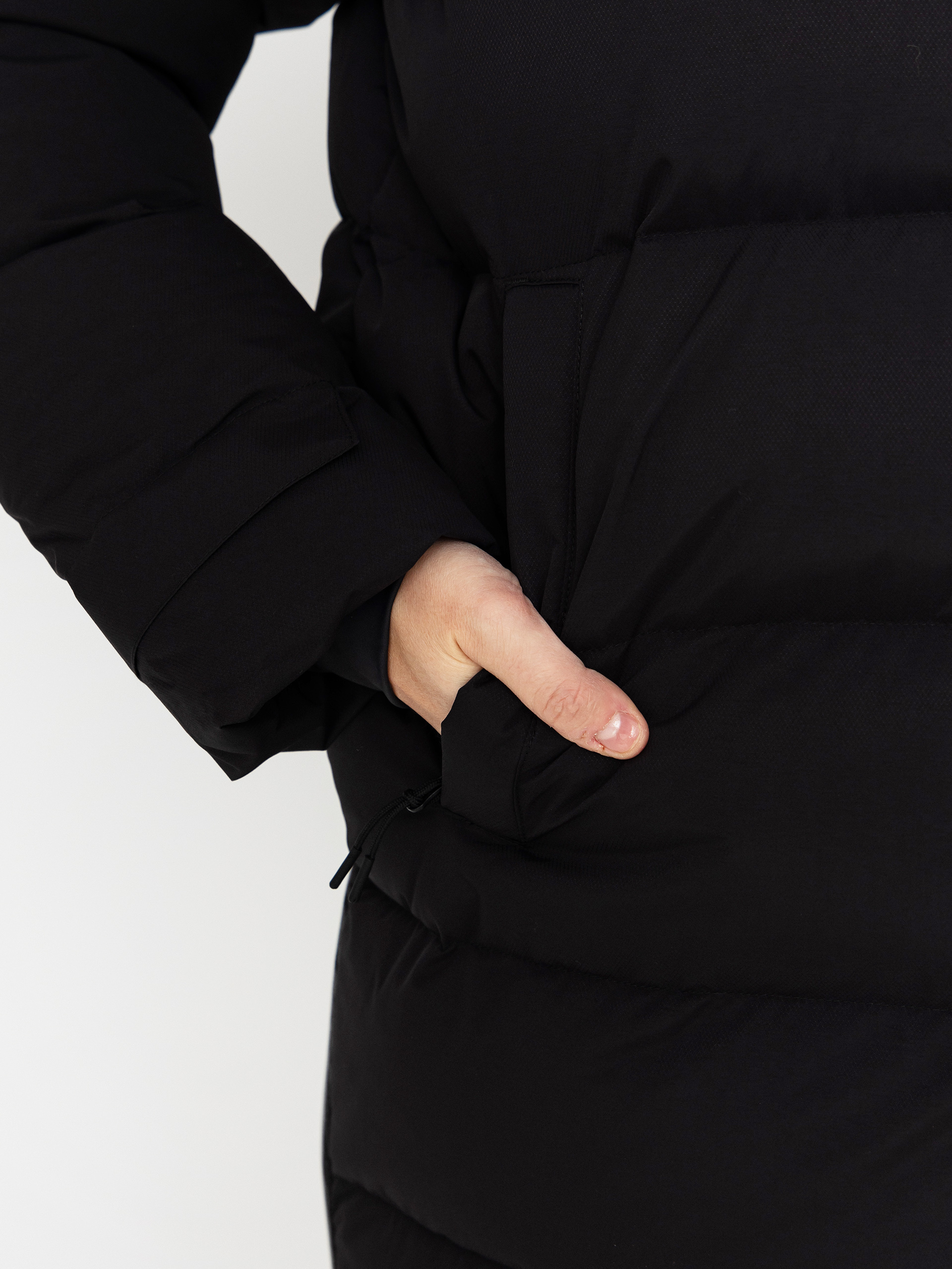 Kurtka Helly Hansen Aspire Puffy Parka Wmn (black)