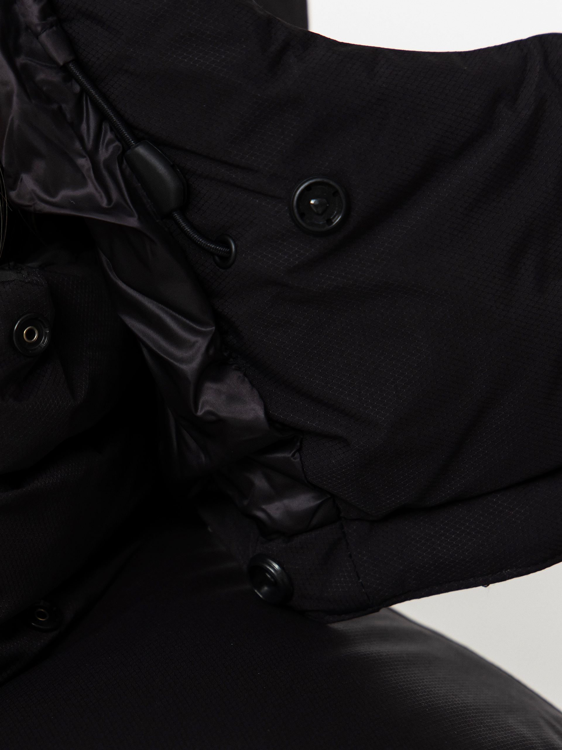 Kurtka Helly Hansen Aspire Puffy Parka Wmn (black)