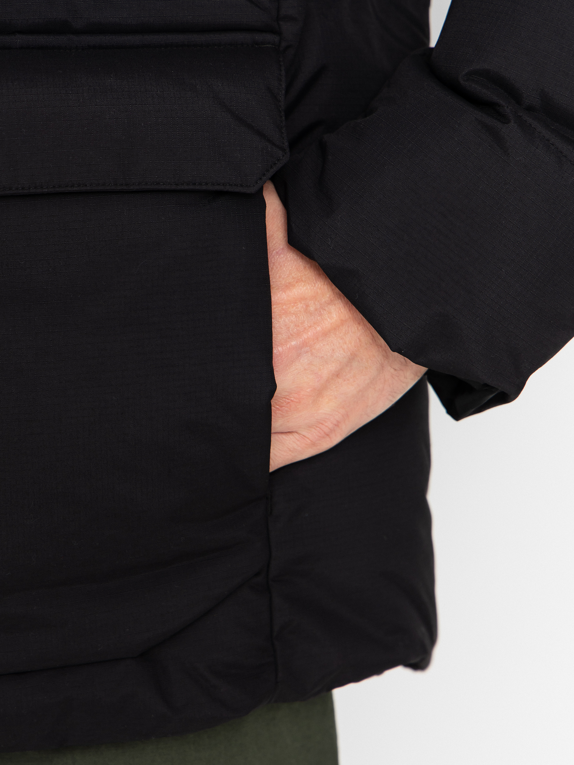 Kurtka Helly Hansen Nordic Puffy (black)