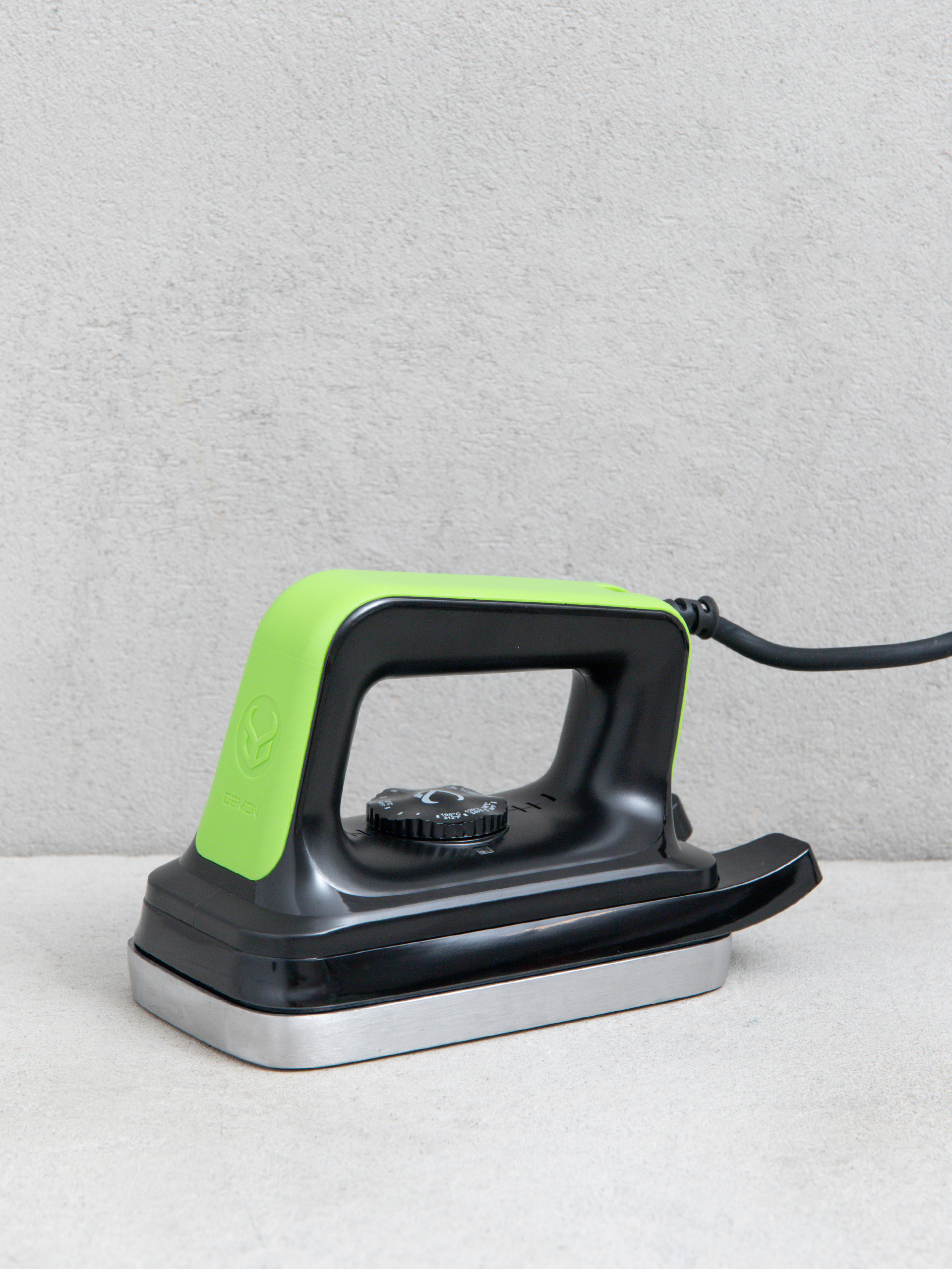 Żelazko Demon Slide Iron