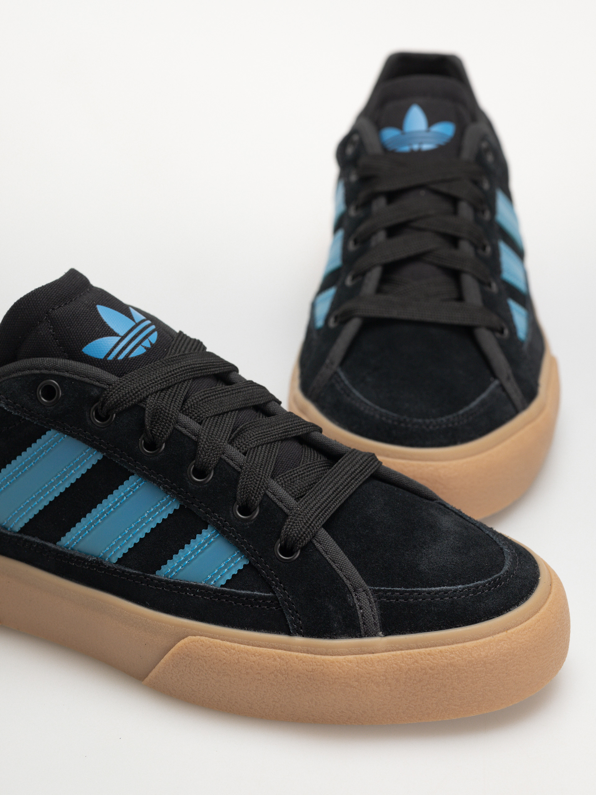 Buty adidas Court Tns Premiere (cblack/gum4)