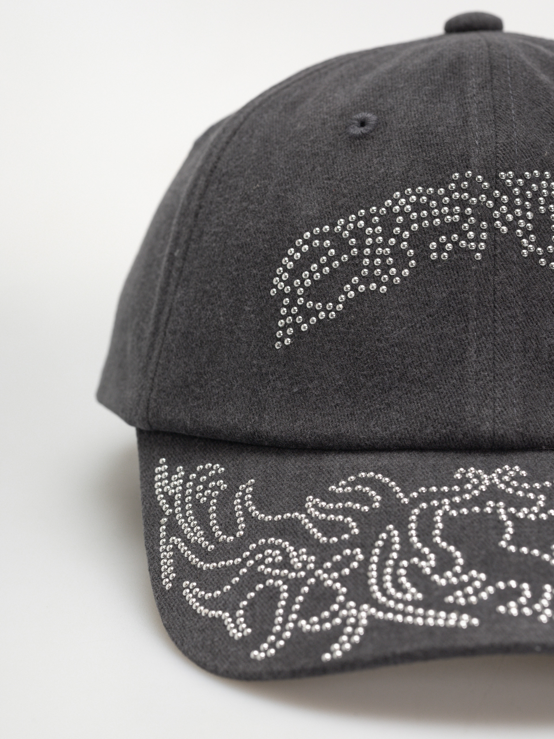 Czapka z daszkiem RipNDip Pretty Flacko Distressed Dad Hat (black vintage wash)