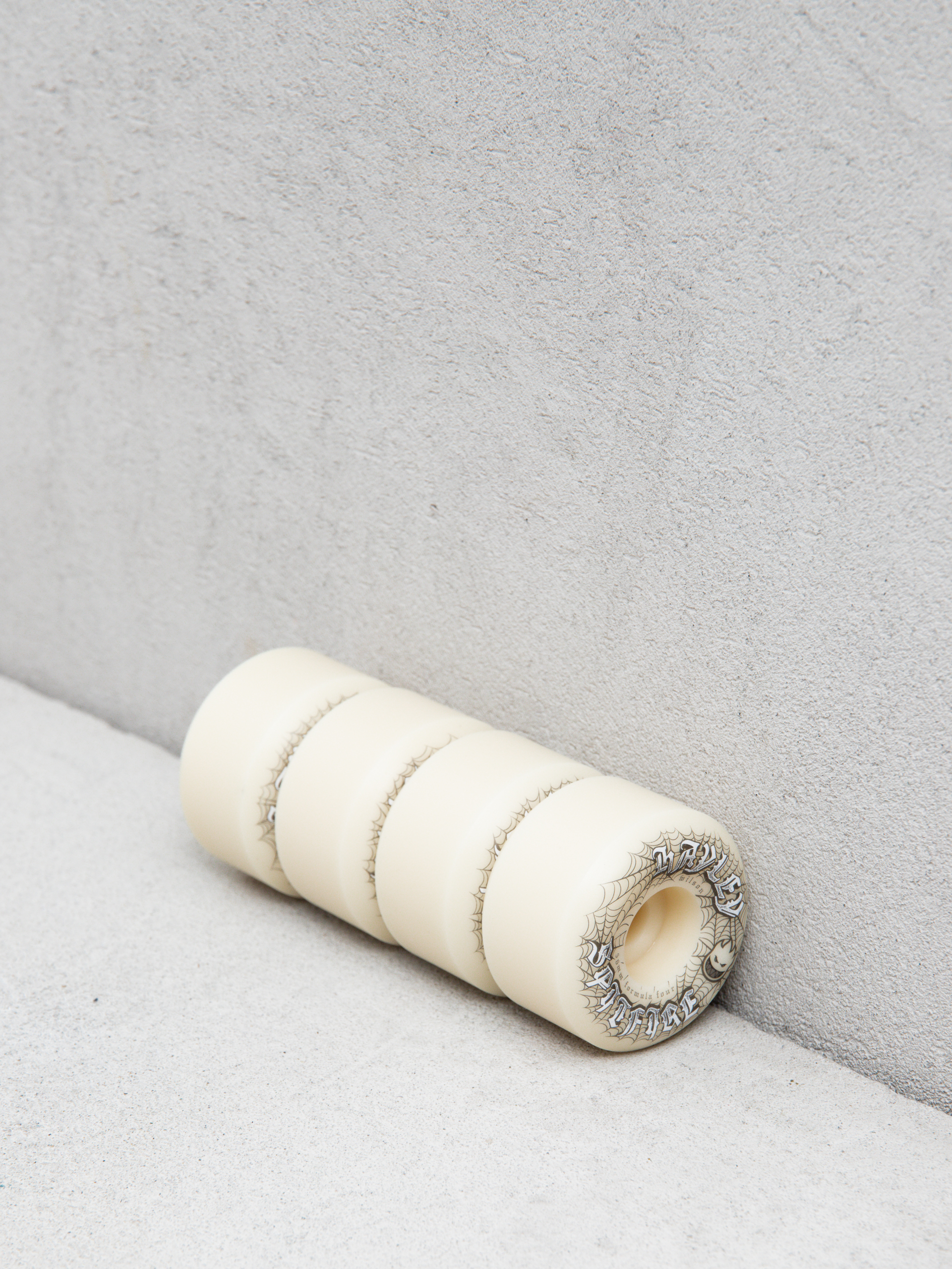 Kółka Spitfire F4 99D Hayley Wilson Webbed Conical Full (natural)