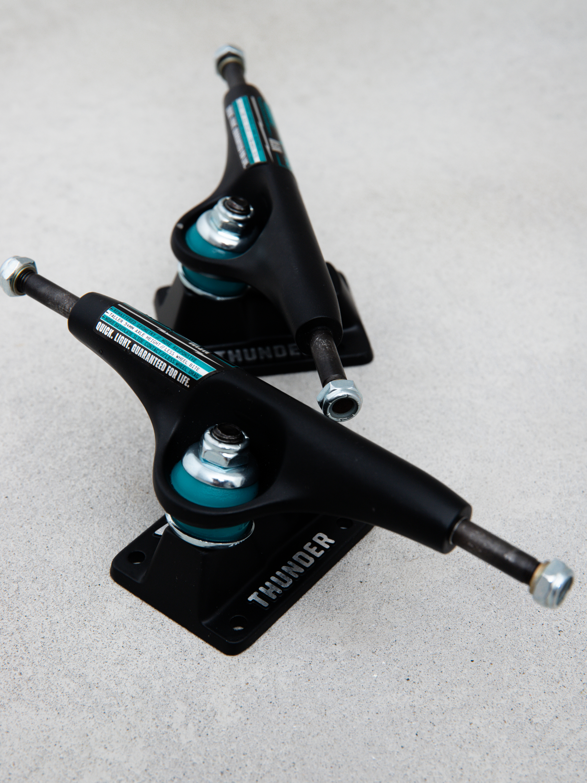 Traki Thunder T II Team (matte black)