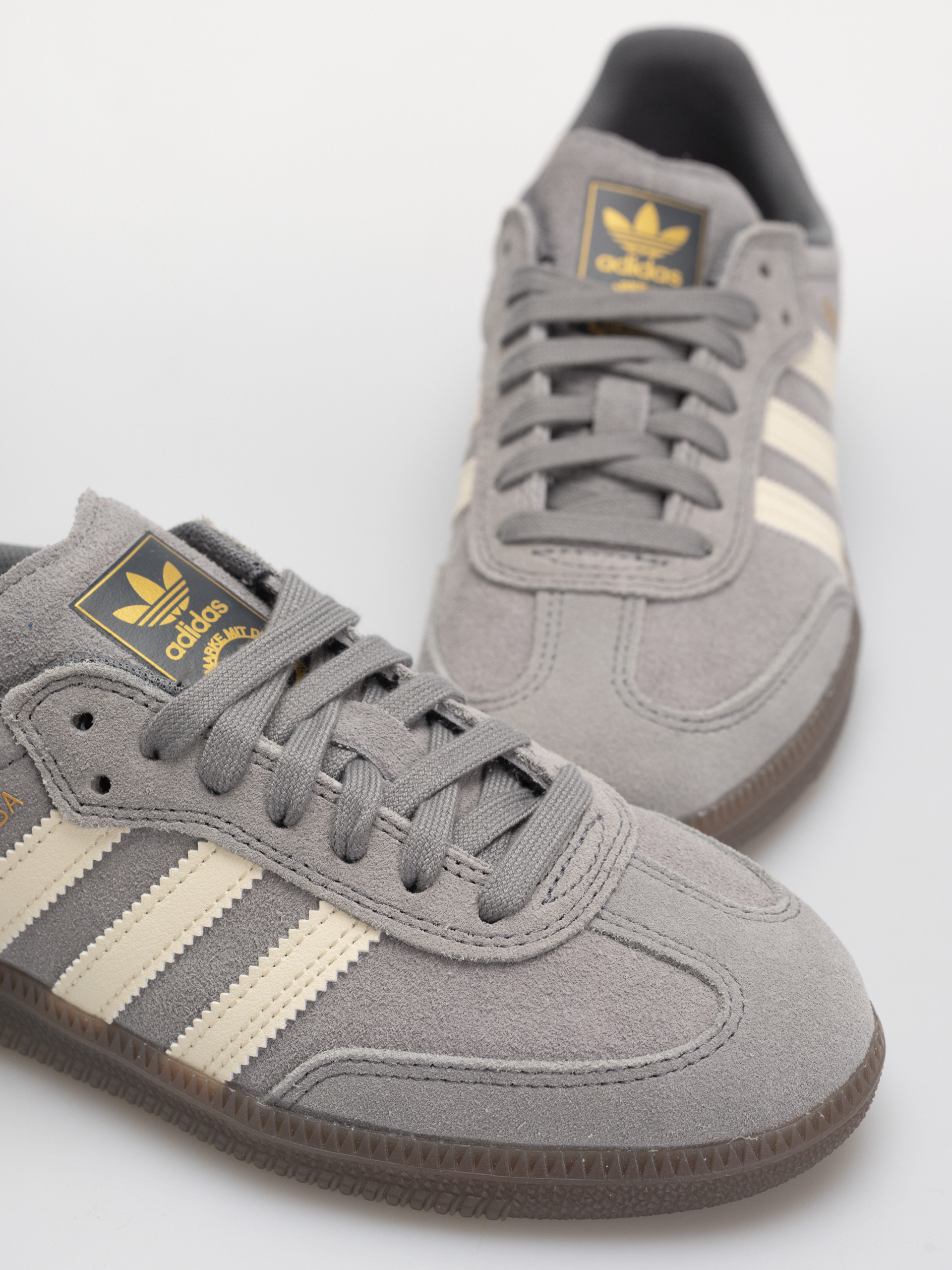 Buty adidas Samba Adv (grefou/crewht/grethr)