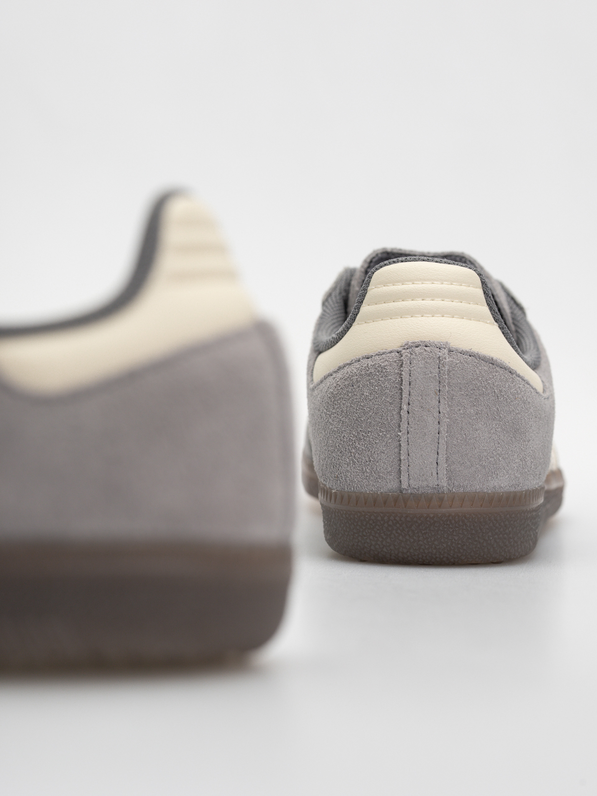 Buty adidas Samba Adv (grefou/crewht/grethr)