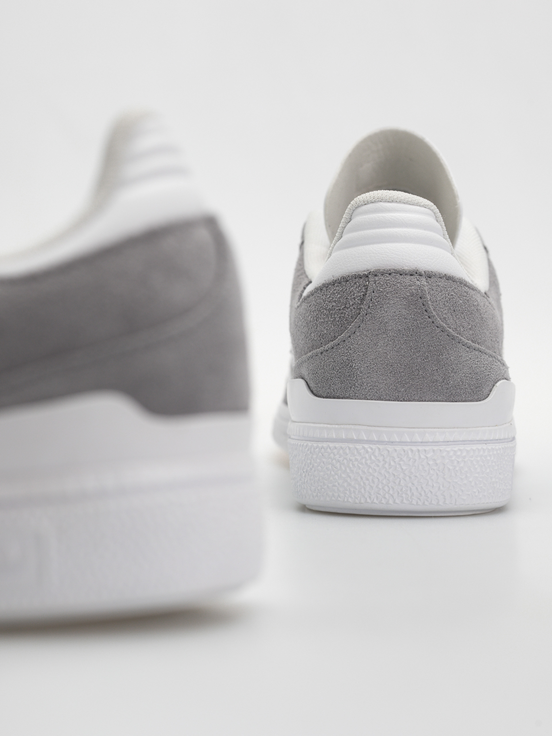 Buty adidas Busenitz (grethr/ftwwht/goldmt)